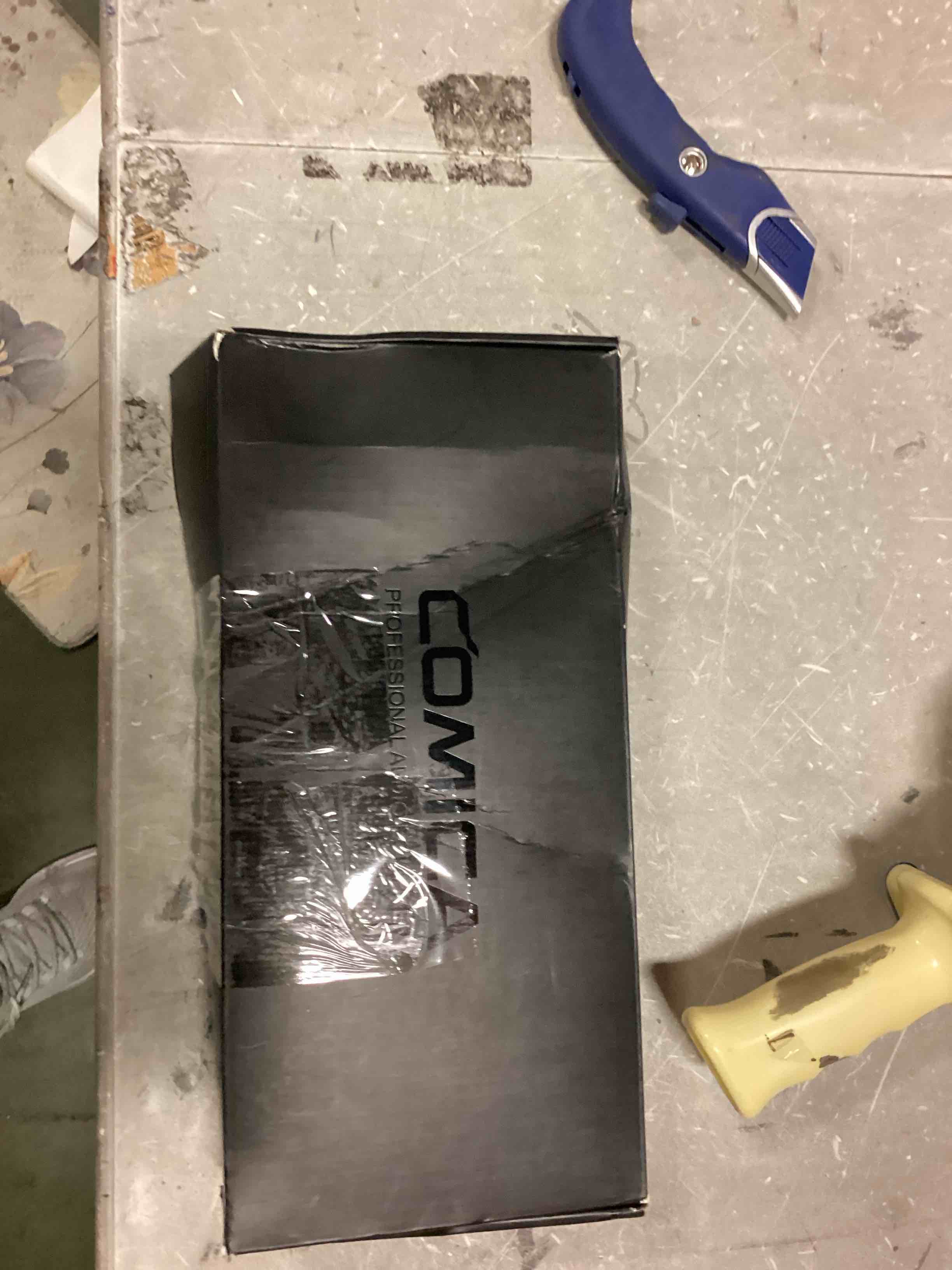https://s3.amazonaws.com/lotting-images-prod/bidfta/BLU6595425_1718292569228.jpeg