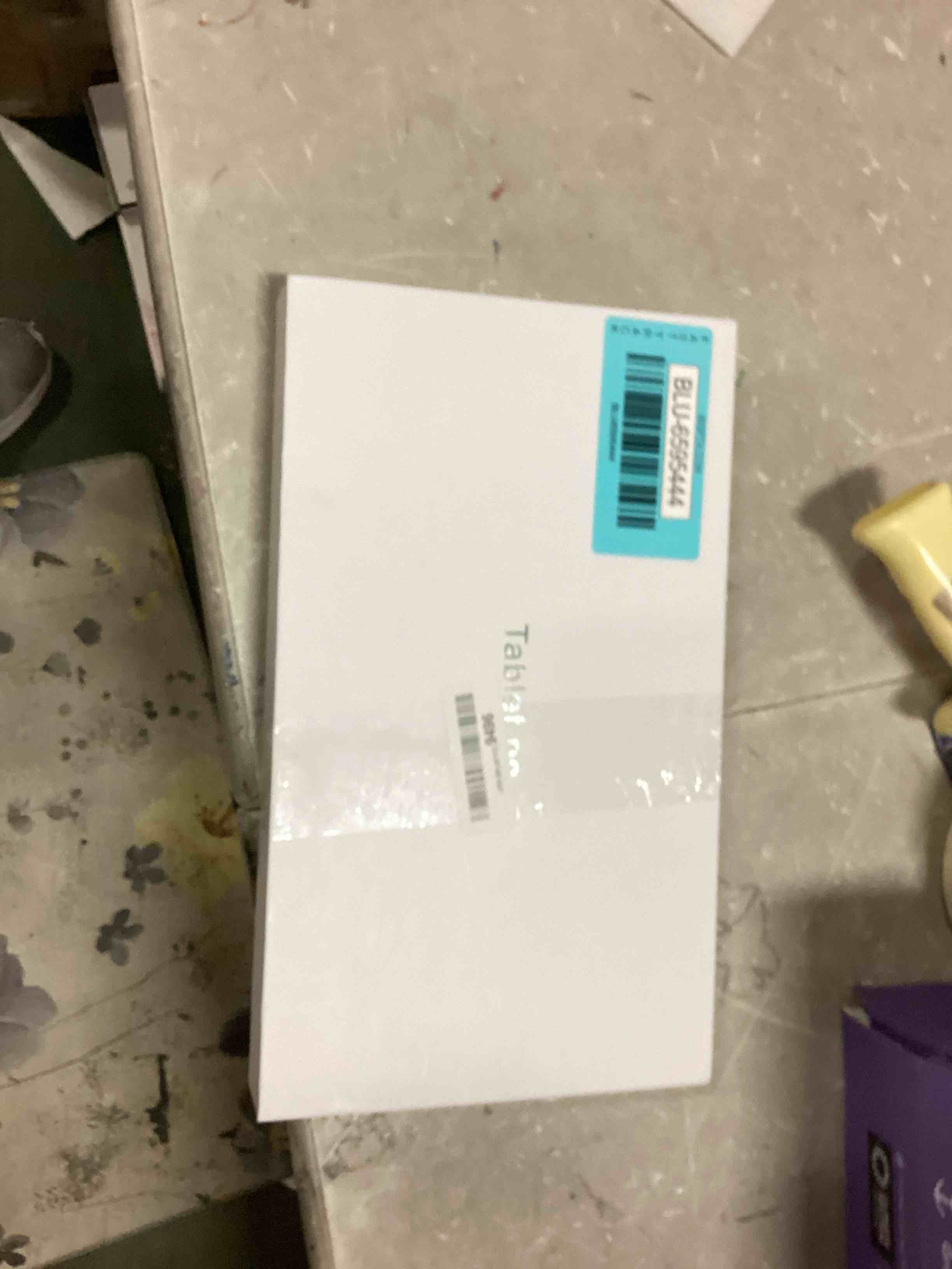 https://s3.amazonaws.com/lotting-images-prod/bidfta/BLU6595444_1718297159906.jpeg