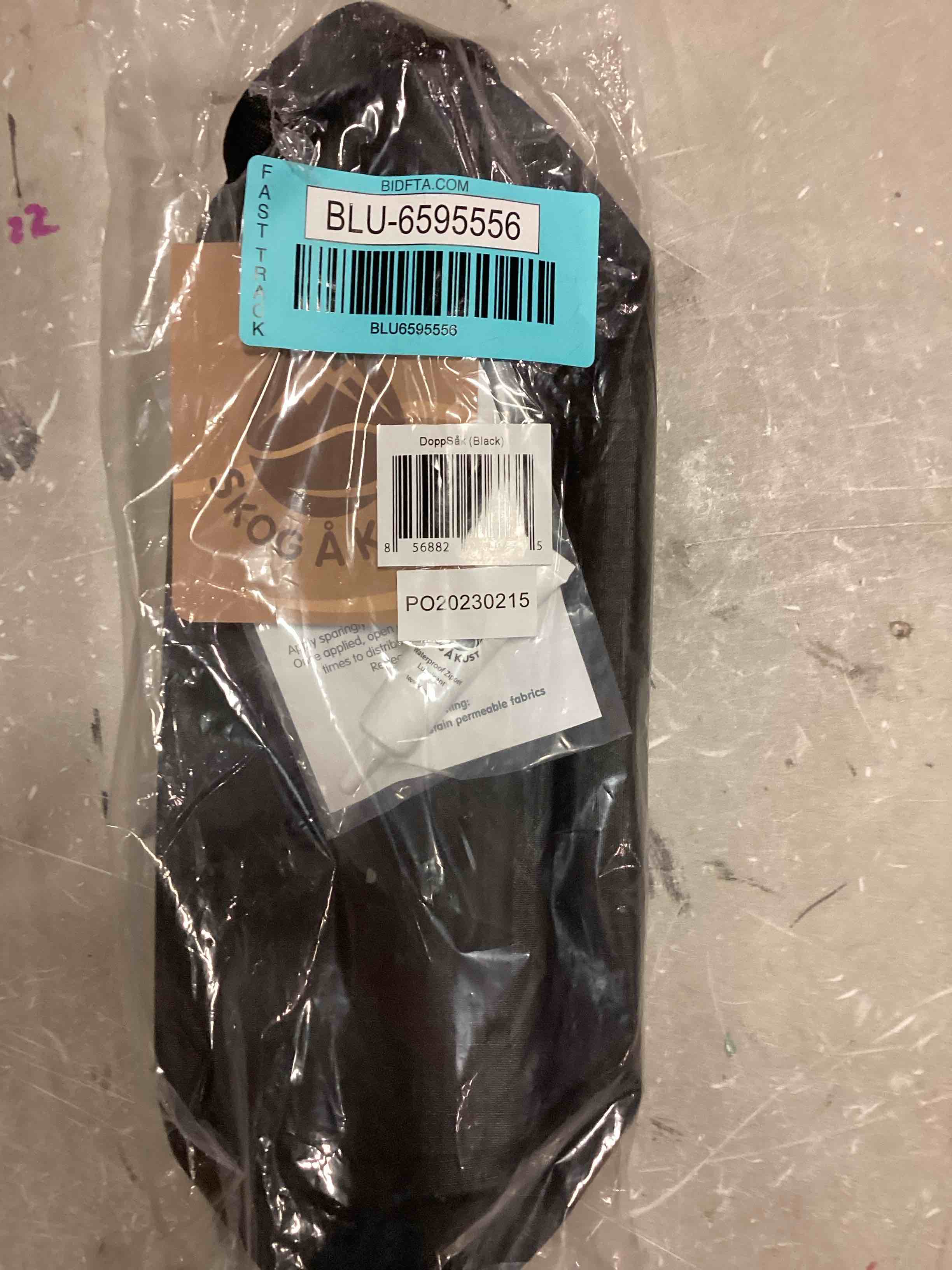 Skog Å Kust DoppSåk Waterproof & Leak-Proof Travel Toiletry Bag | Large, Black