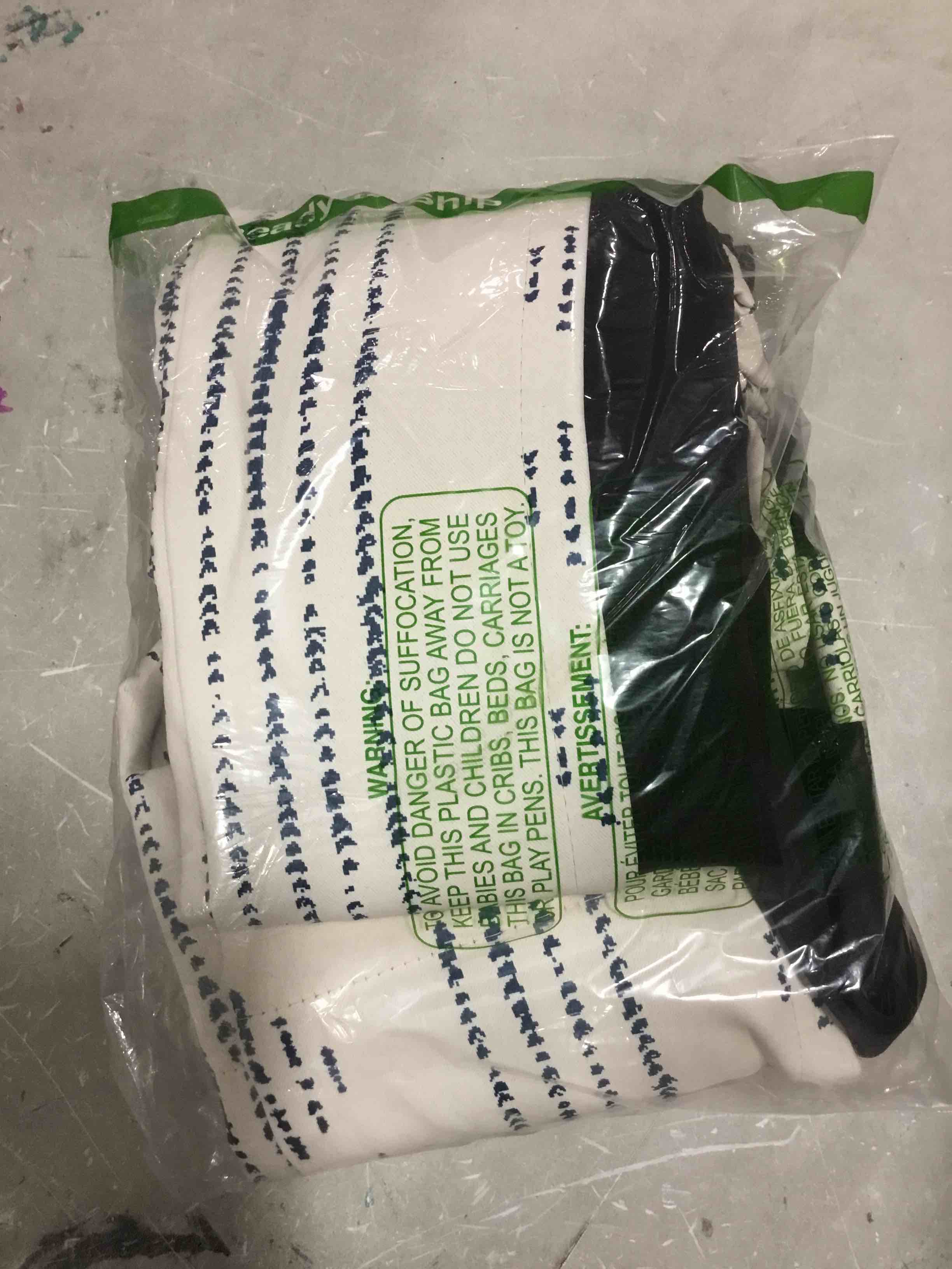 https://s3.amazonaws.com/lotting-images-prod/bidfta/BLU6595775_1718452751678.jpeg