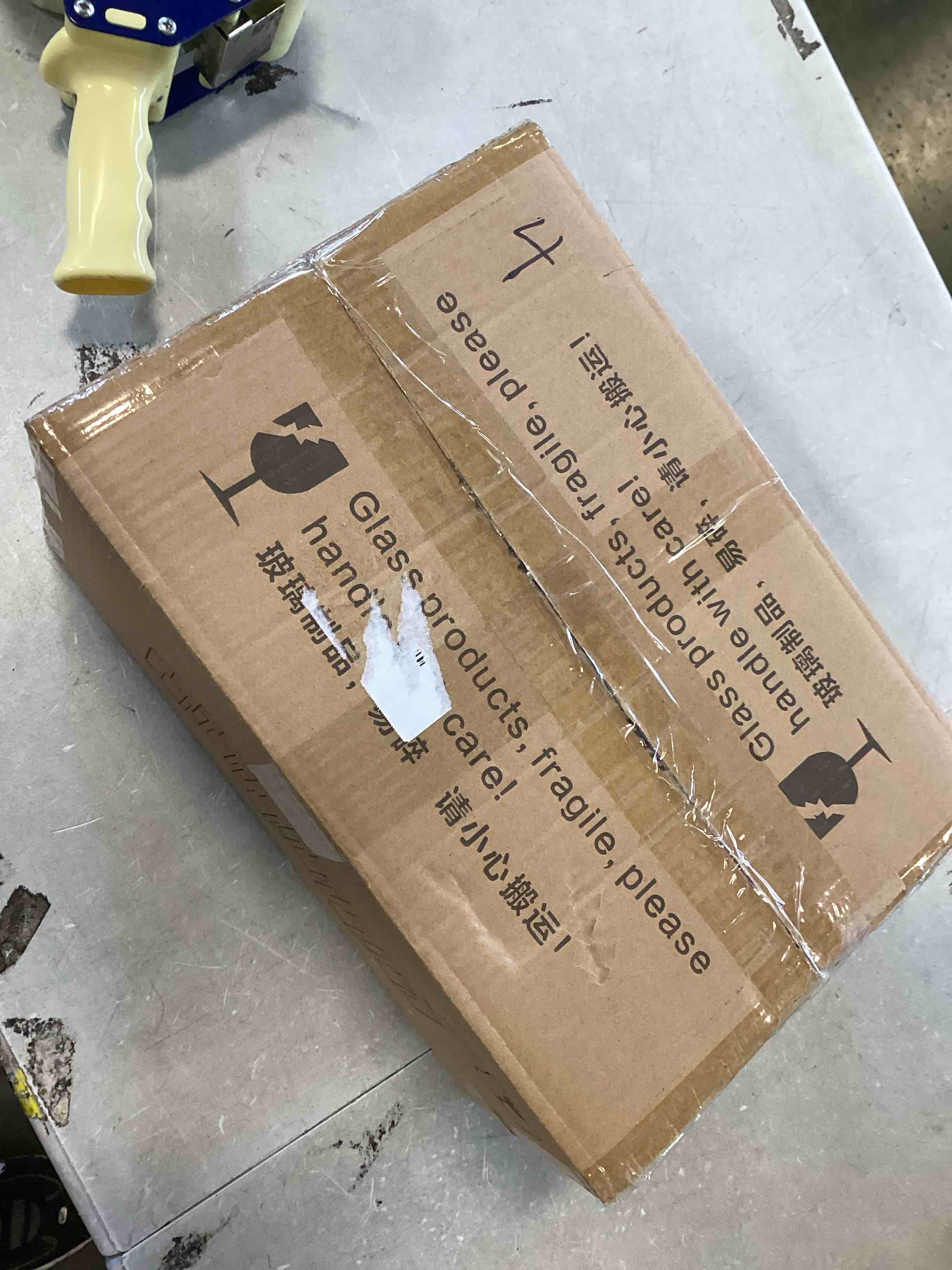 https://s3.amazonaws.com/lotting-images-prod/bidfta/BLU6598133_1719506314781.jpeg