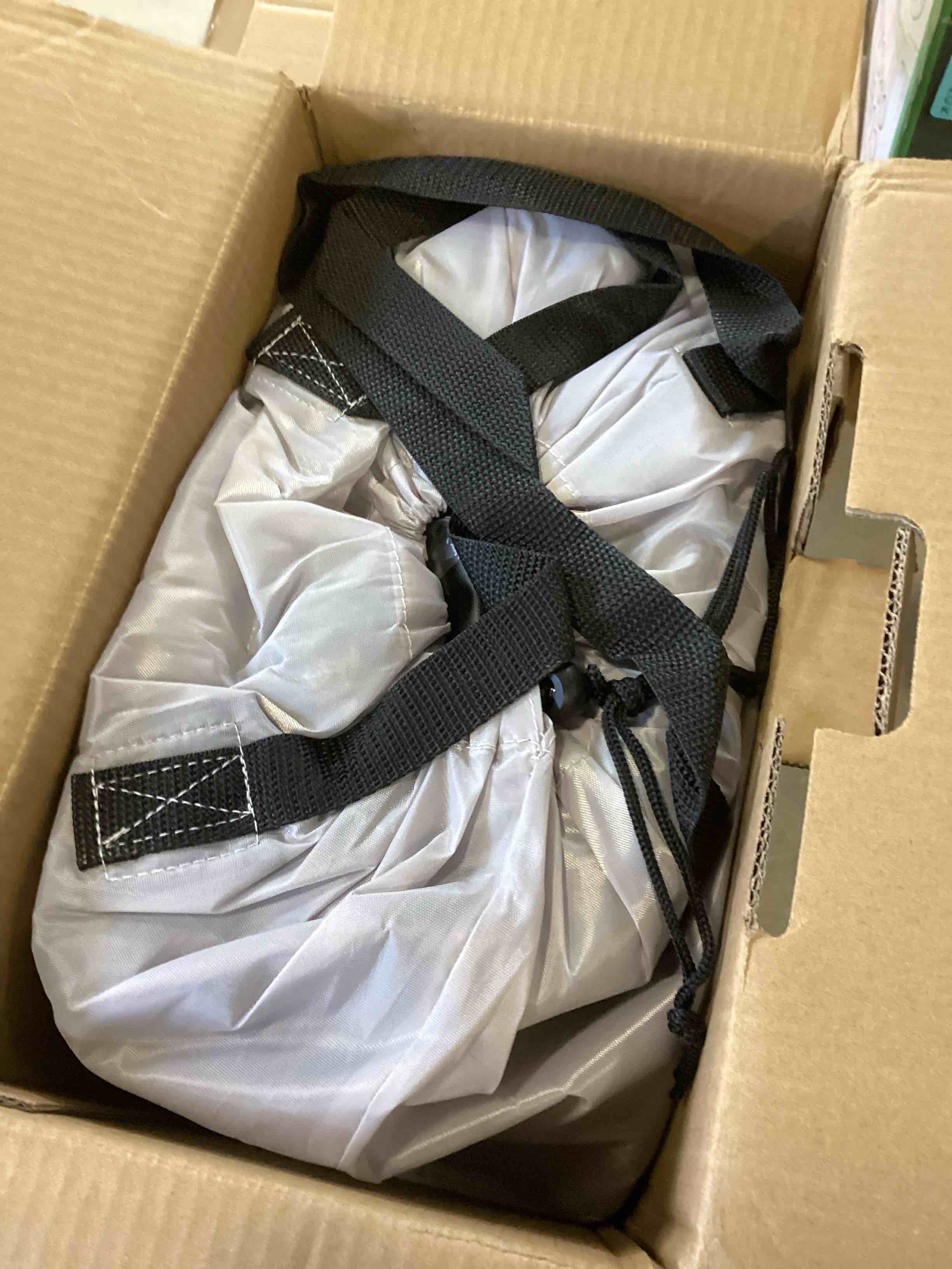 https://s3.amazonaws.com/lotting-images-prod/bidfta/BLU6598222_1719510674915.jpeg