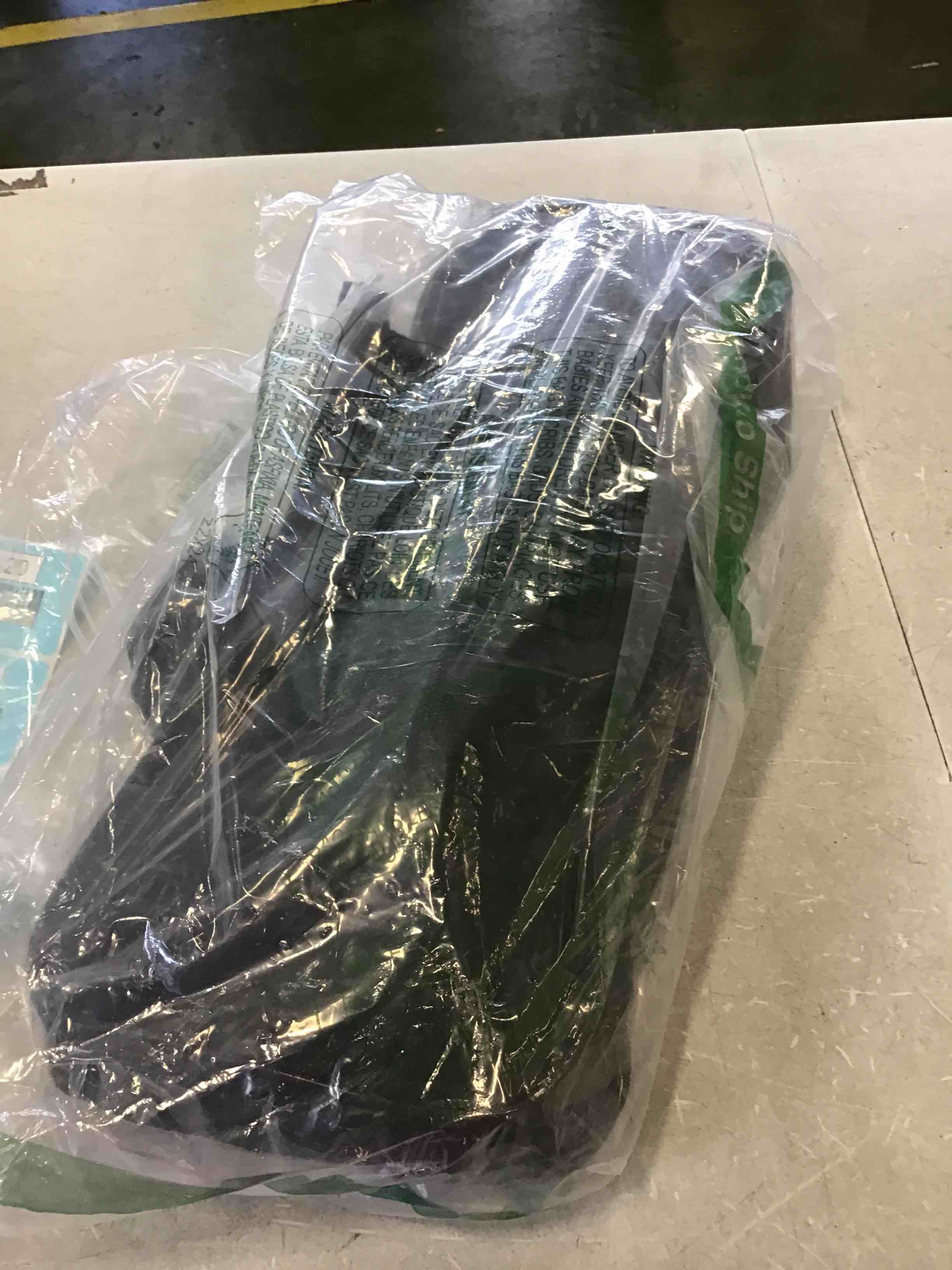 https://s3.amazonaws.com/lotting-images-prod/bidfta/BLU6598412_1719604204334.jpeg