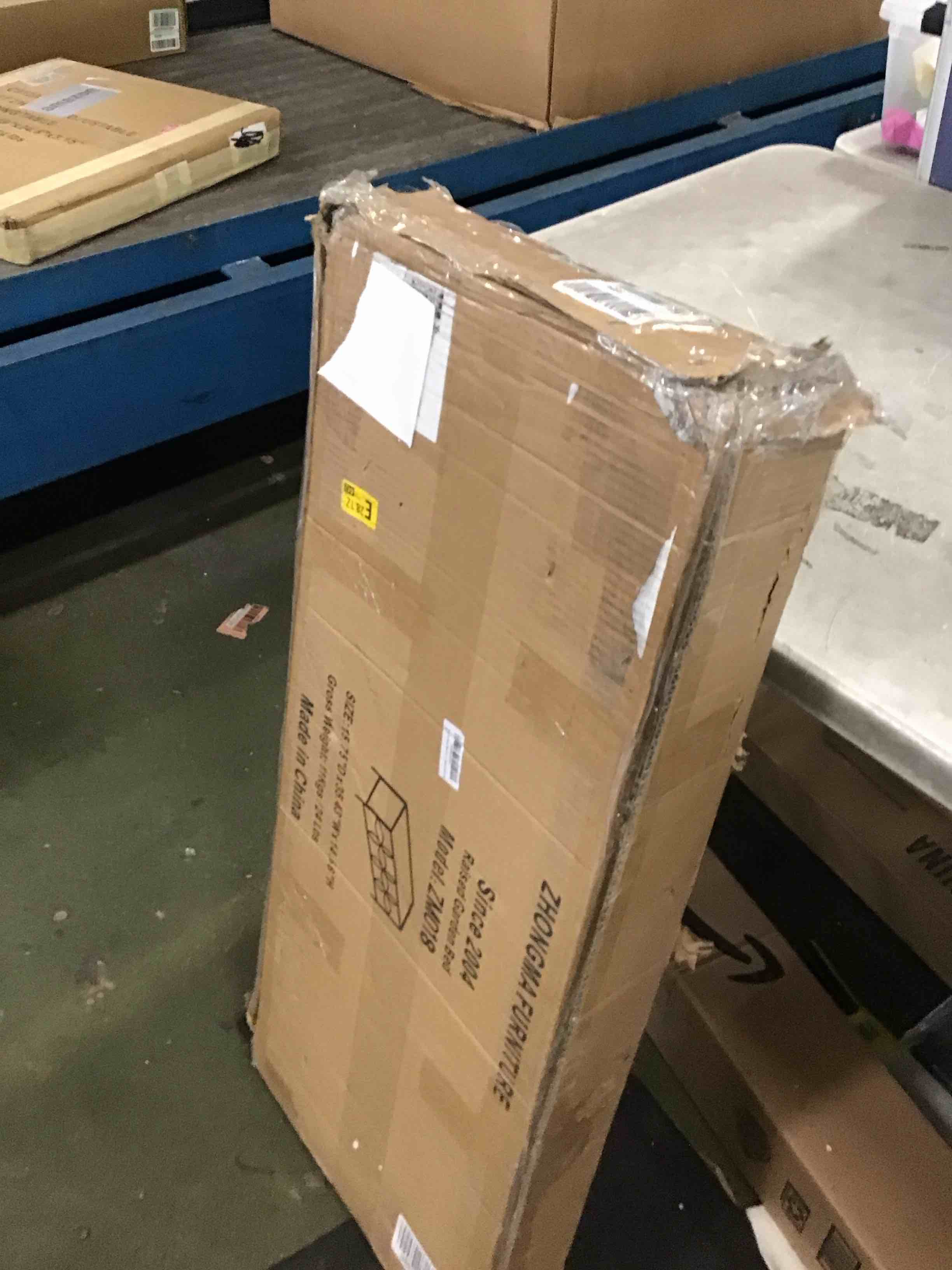 https://s3.amazonaws.com/lotting-images-prod/bidfta/BLU6599043_1718888654095.jpeg