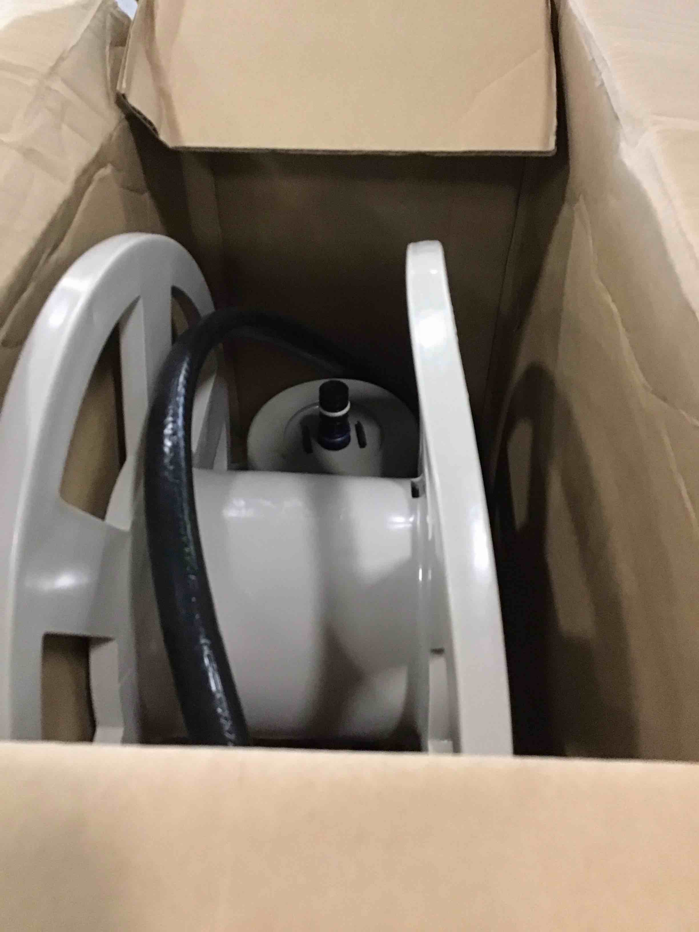 https://s3.amazonaws.com/lotting-images-prod/bidfta/BLU6599530_1719062918451.jpeg