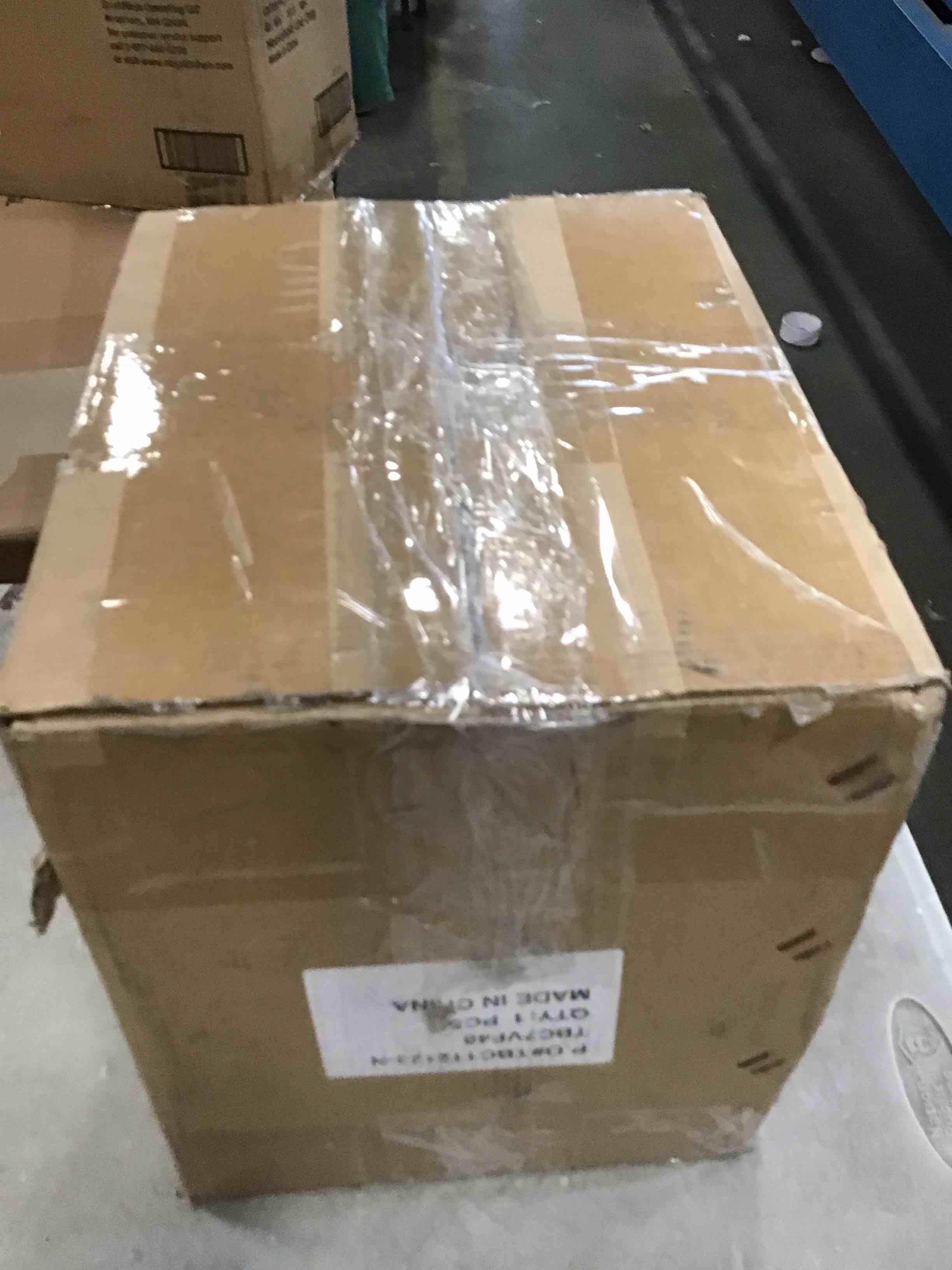 https://s3.amazonaws.com/lotting-images-prod/bidfta/BLU6599953_1719325550359.jpeg