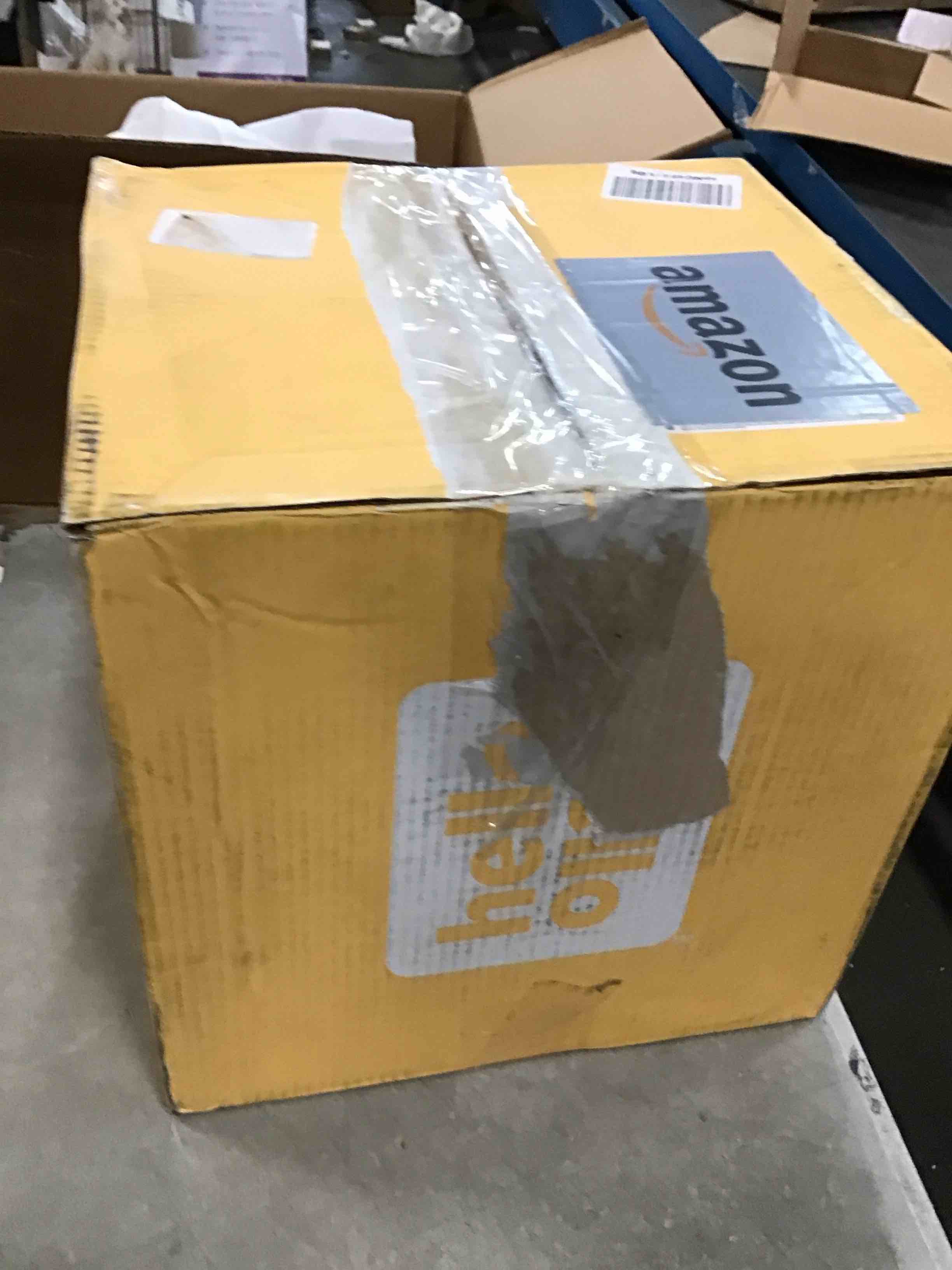 https://s3.amazonaws.com/lotting-images-prod/bidfta/BLU6600027_1719336838627.jpeg