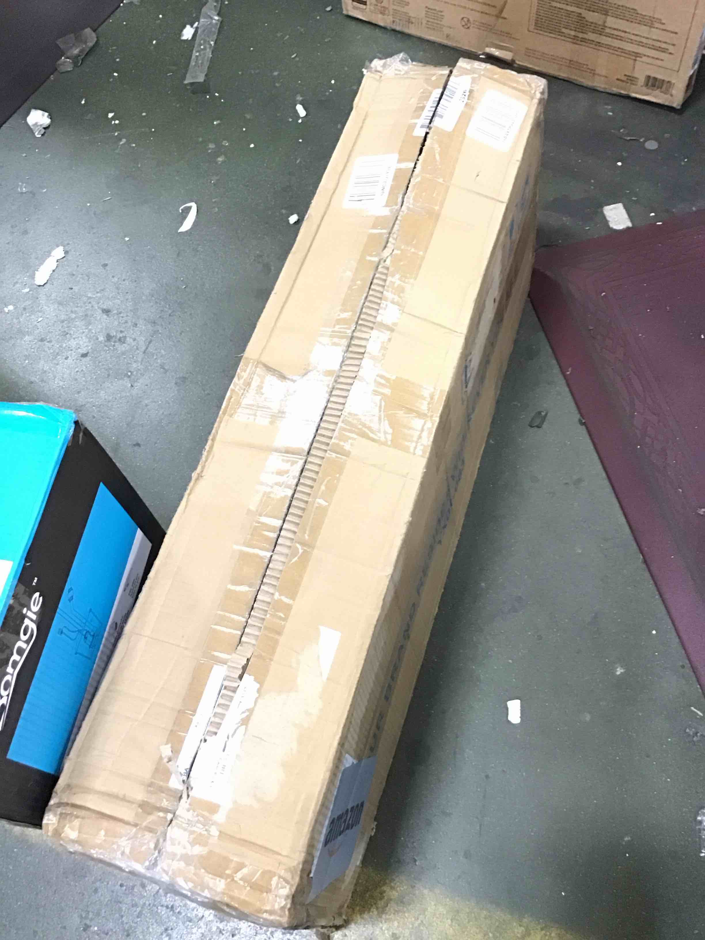 https://s3.amazonaws.com/lotting-images-prod/bidfta/BLU6600110_1719346495708.jpeg