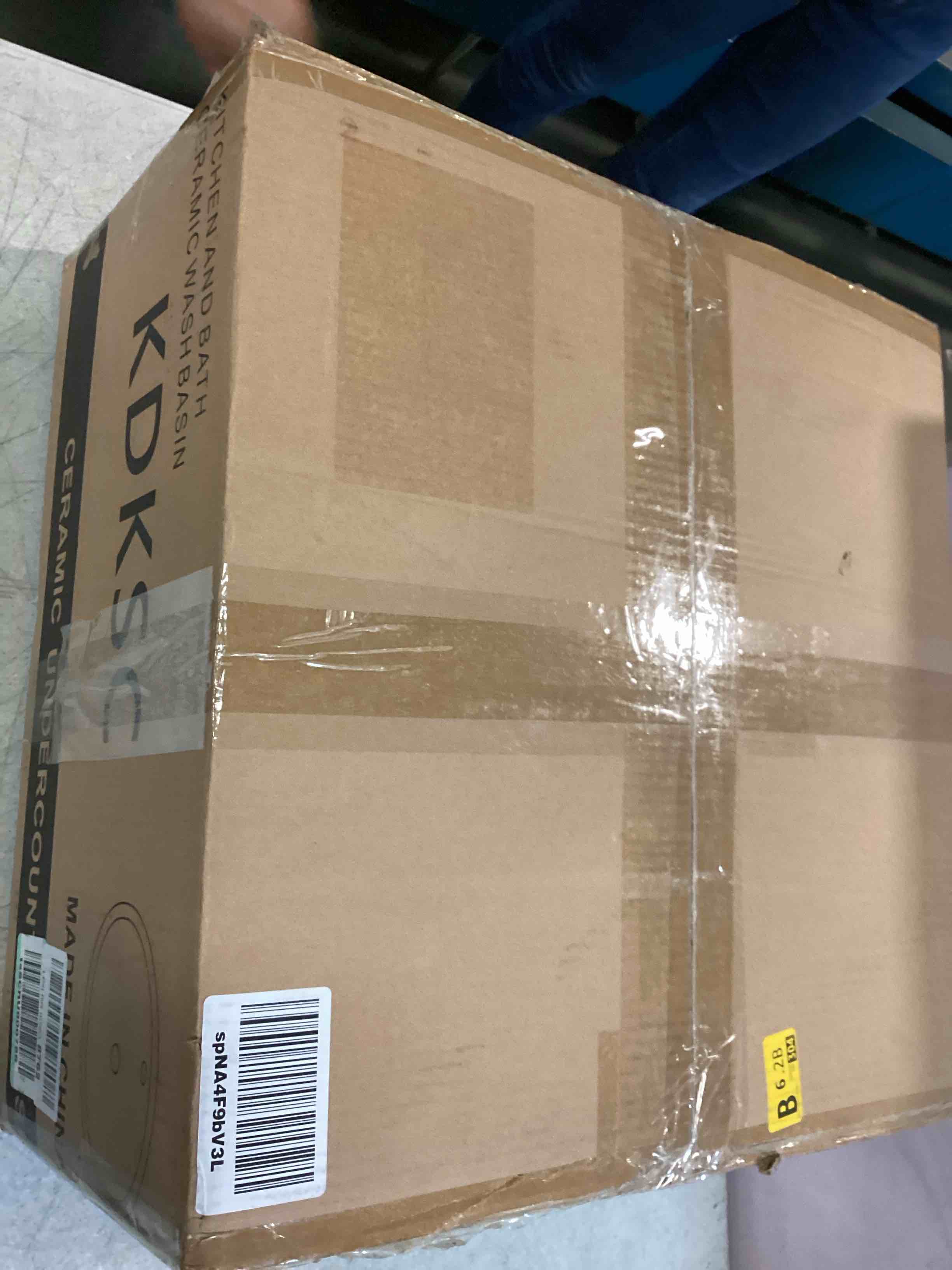 https://s3.amazonaws.com/lotting-images-prod/bidfta/BLU6602365_1718967671269.jpeg