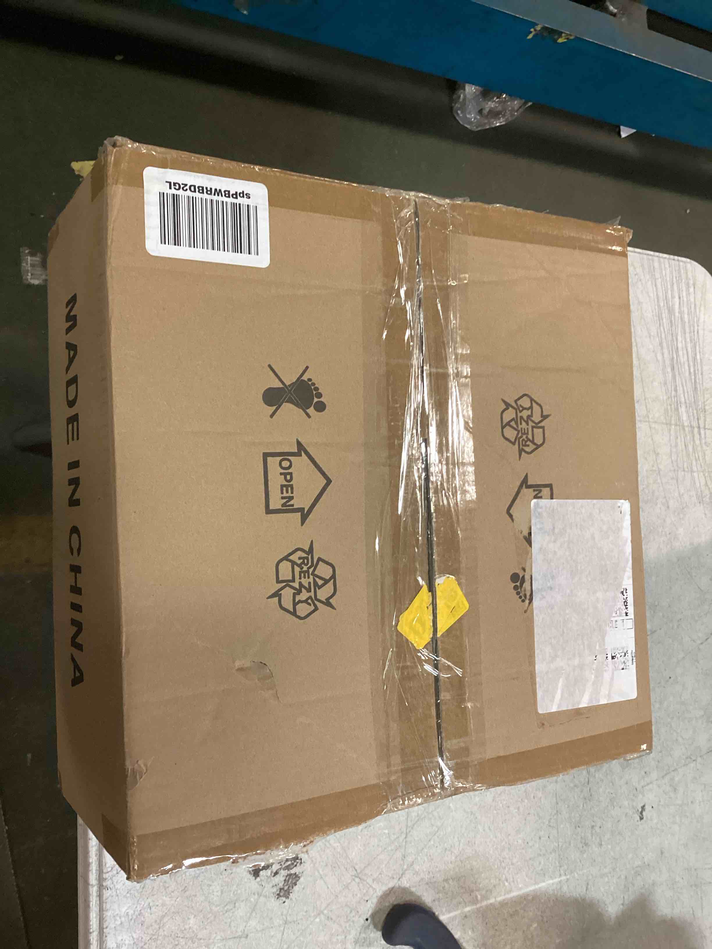 https://s3.amazonaws.com/lotting-images-prod/bidfta/BLU6602684_1719014437875.jpeg