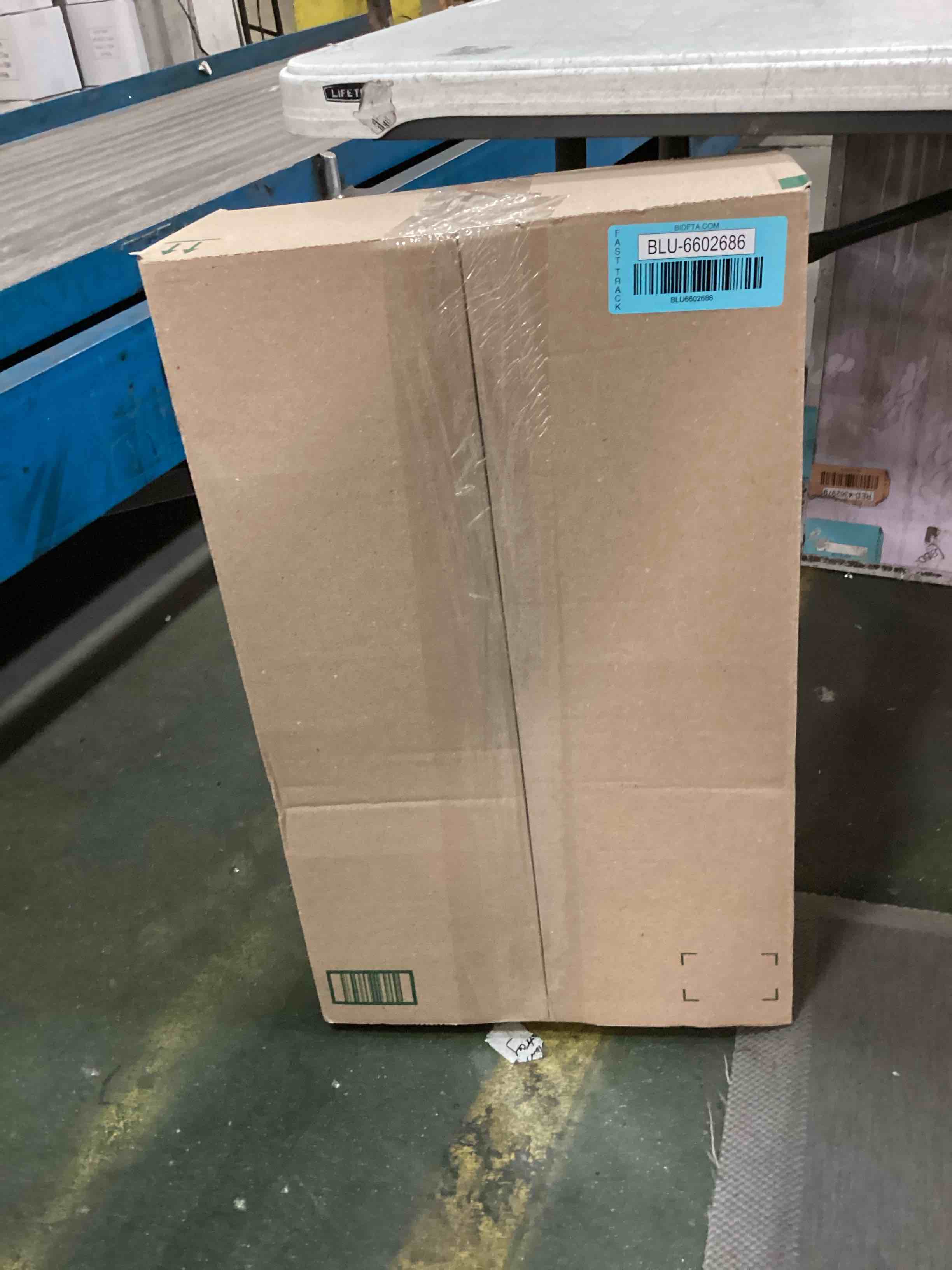 https://s3.amazonaws.com/lotting-images-prod/bidfta/BLU6602686_1719014953410.jpeg