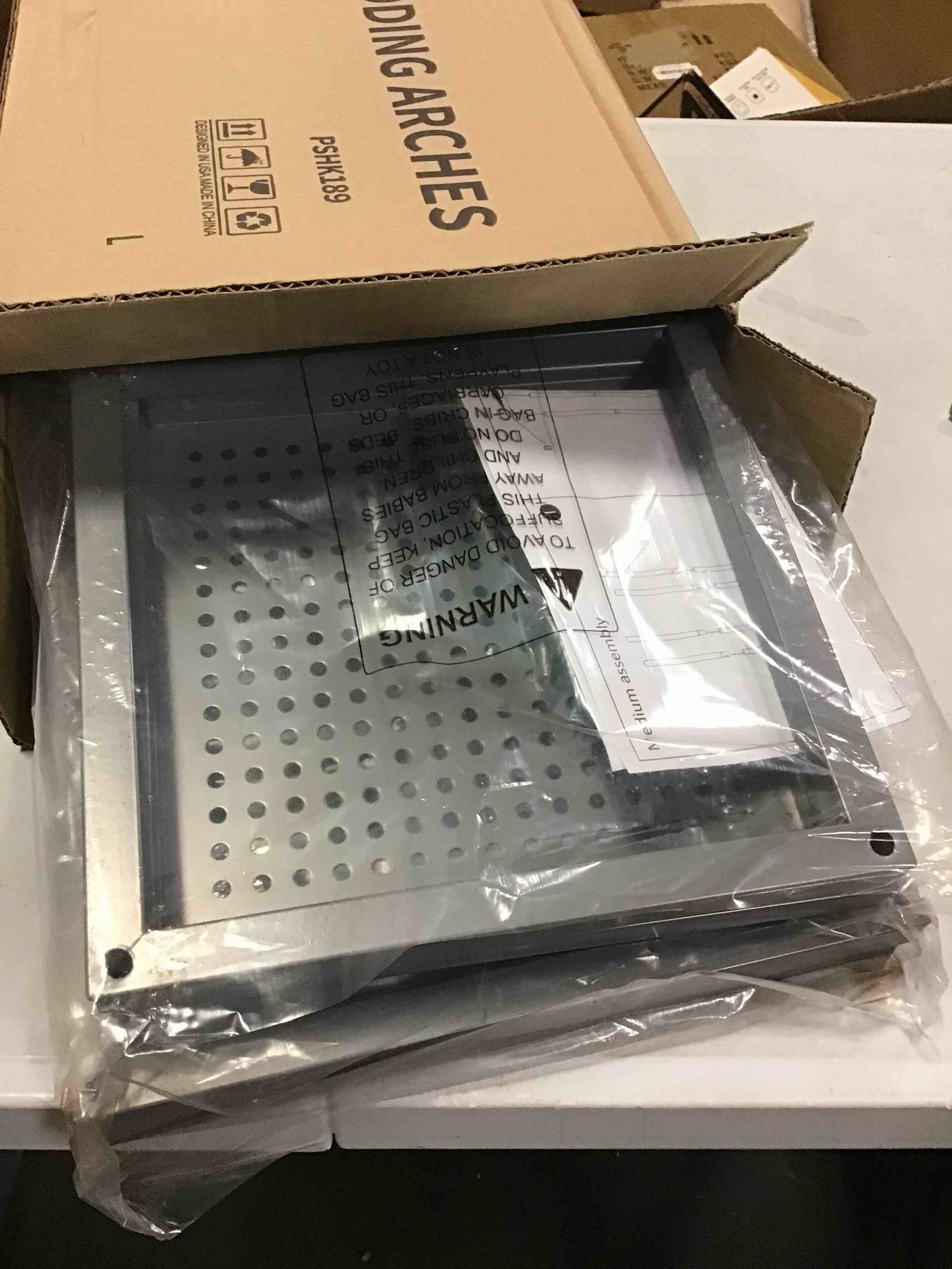 https://s3.amazonaws.com/lotting-images-prod/bidfta/BLU6603534_1718683196481.jpeg