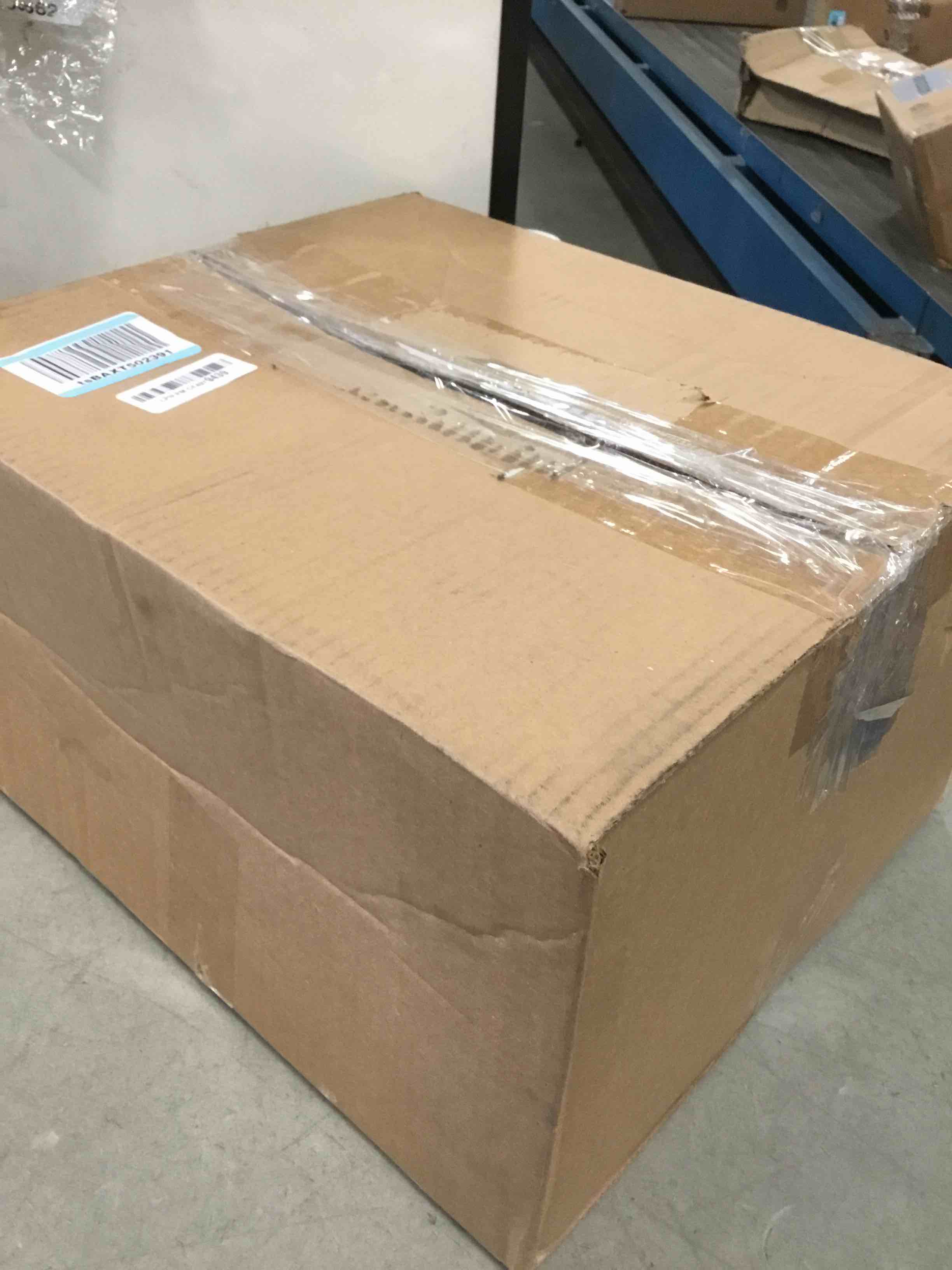 https://s3.amazonaws.com/lotting-images-prod/bidfta/BLU6603655_1719243452815.jpeg