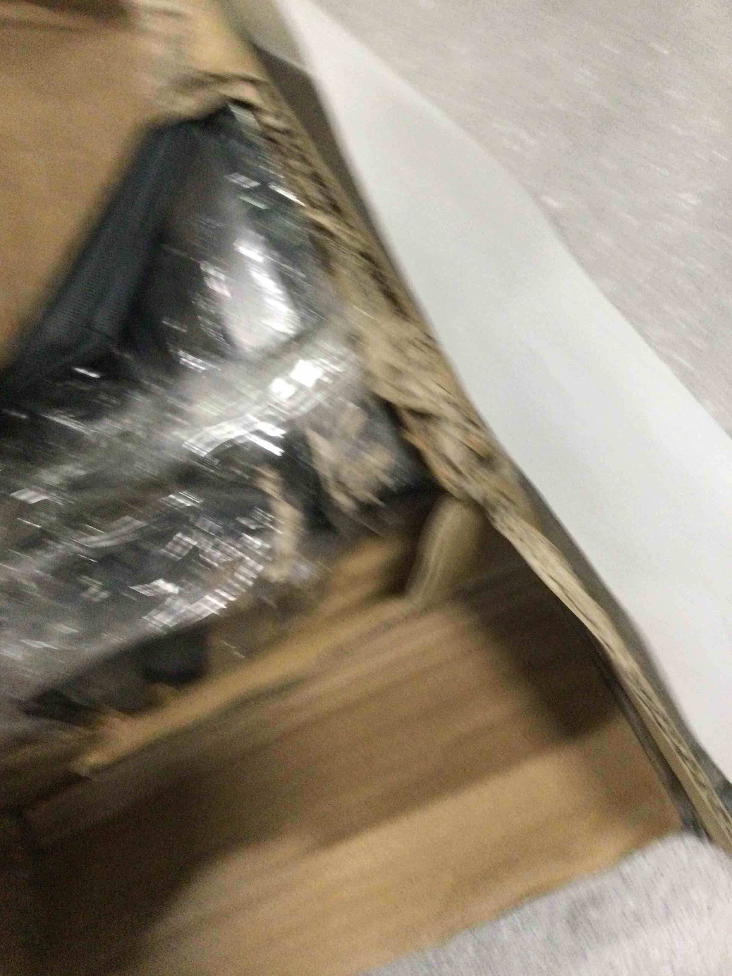 https://s3.amazonaws.com/lotting-images-prod/bidfta/BLU6603828_1719287294744.jpeg