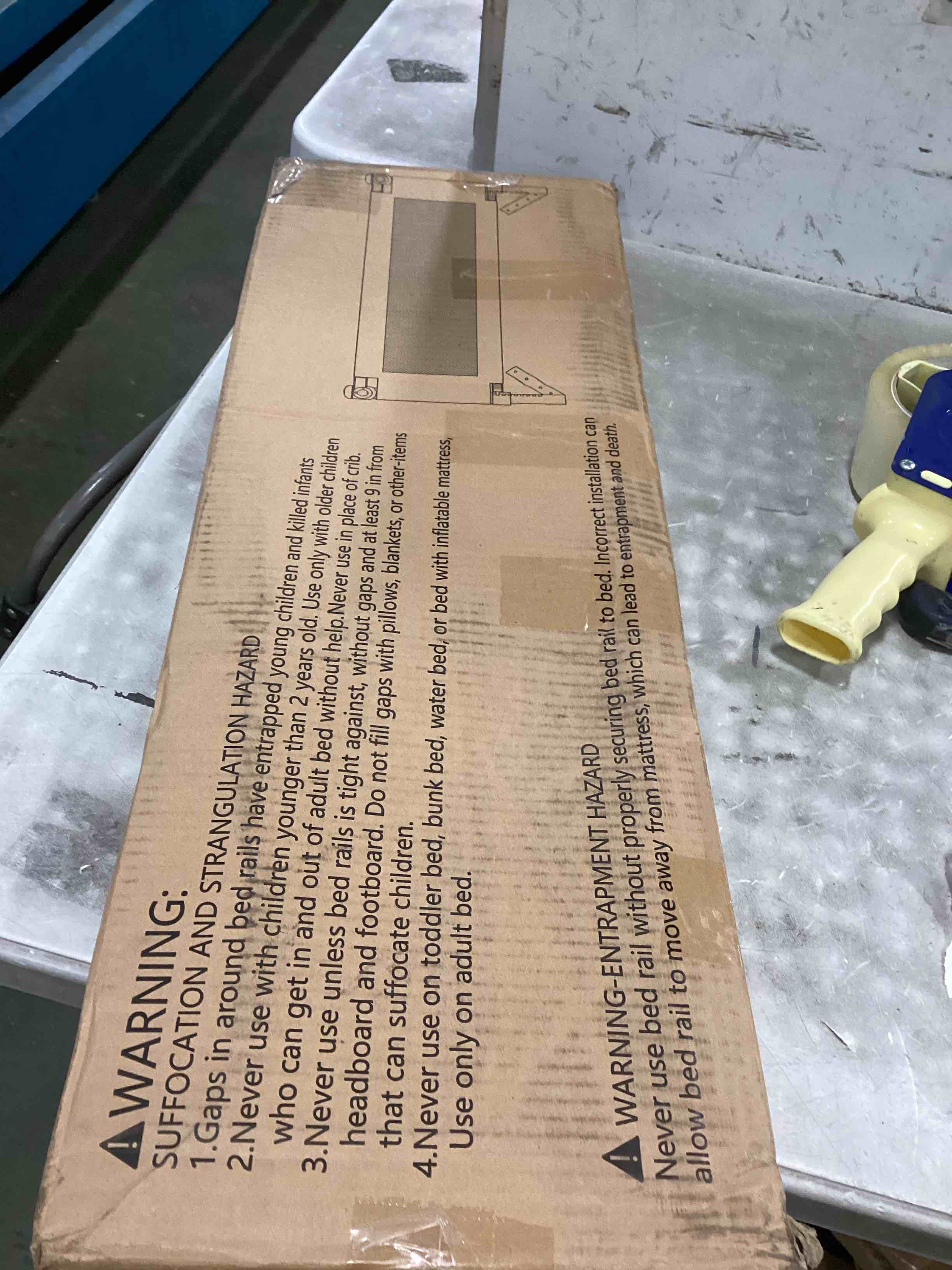 https://s3.amazonaws.com/lotting-images-prod/bidfta/BLU6604154_1719359186480.jpeg