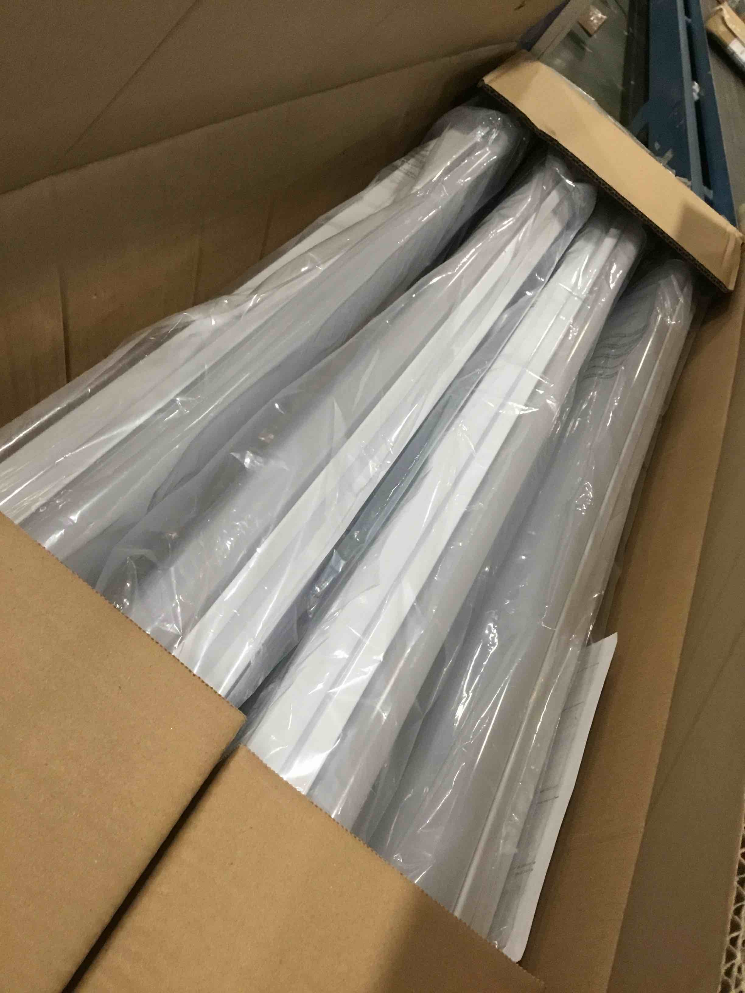 https://s3.amazonaws.com/lotting-images-prod/bidfta/BLU6604282_1719403558848.jpeg