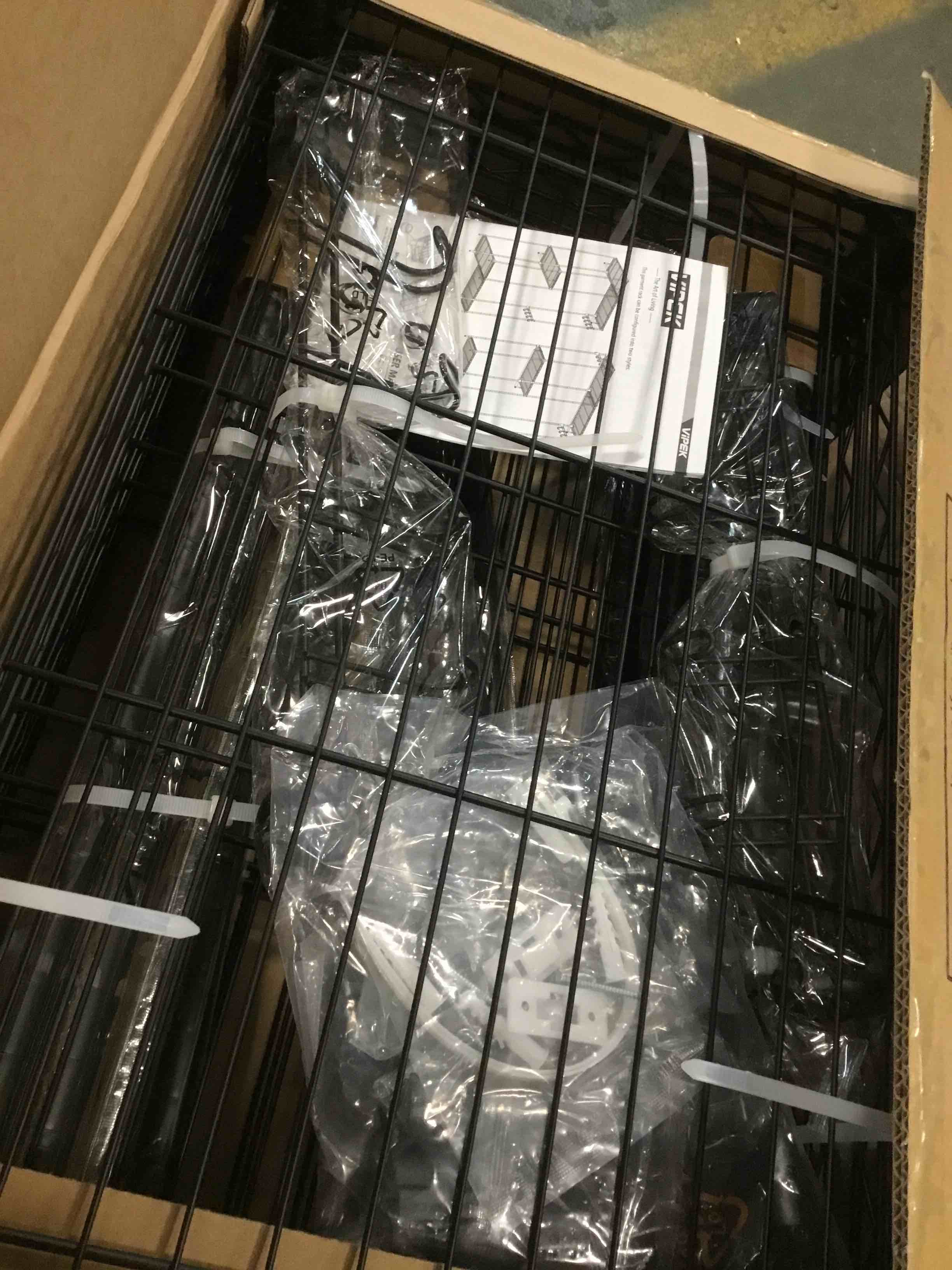 https://s3.amazonaws.com/lotting-images-prod/bidfta/BLU6604304_1719406077502.jpeg