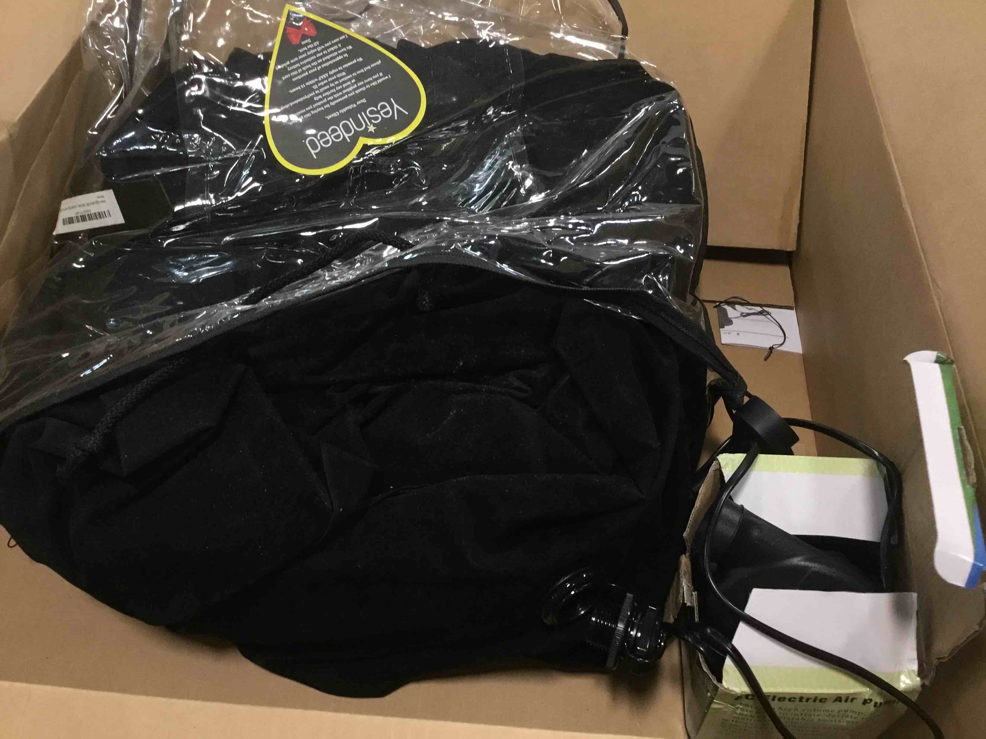 https://s3.amazonaws.com/lotting-images-prod/bidfta/BLU6604842_1719513584352.jpeg