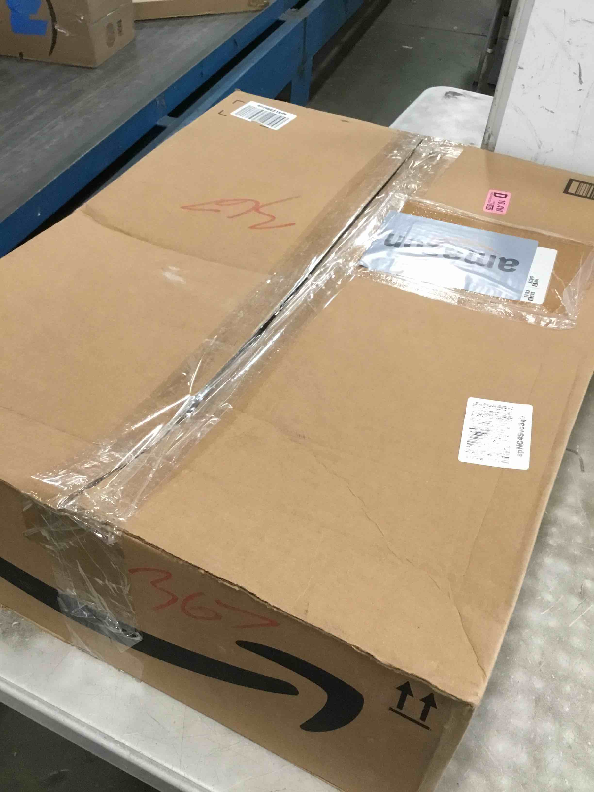 https://s3.amazonaws.com/lotting-images-prod/bidfta/BLU6604842_1719513606012.jpeg