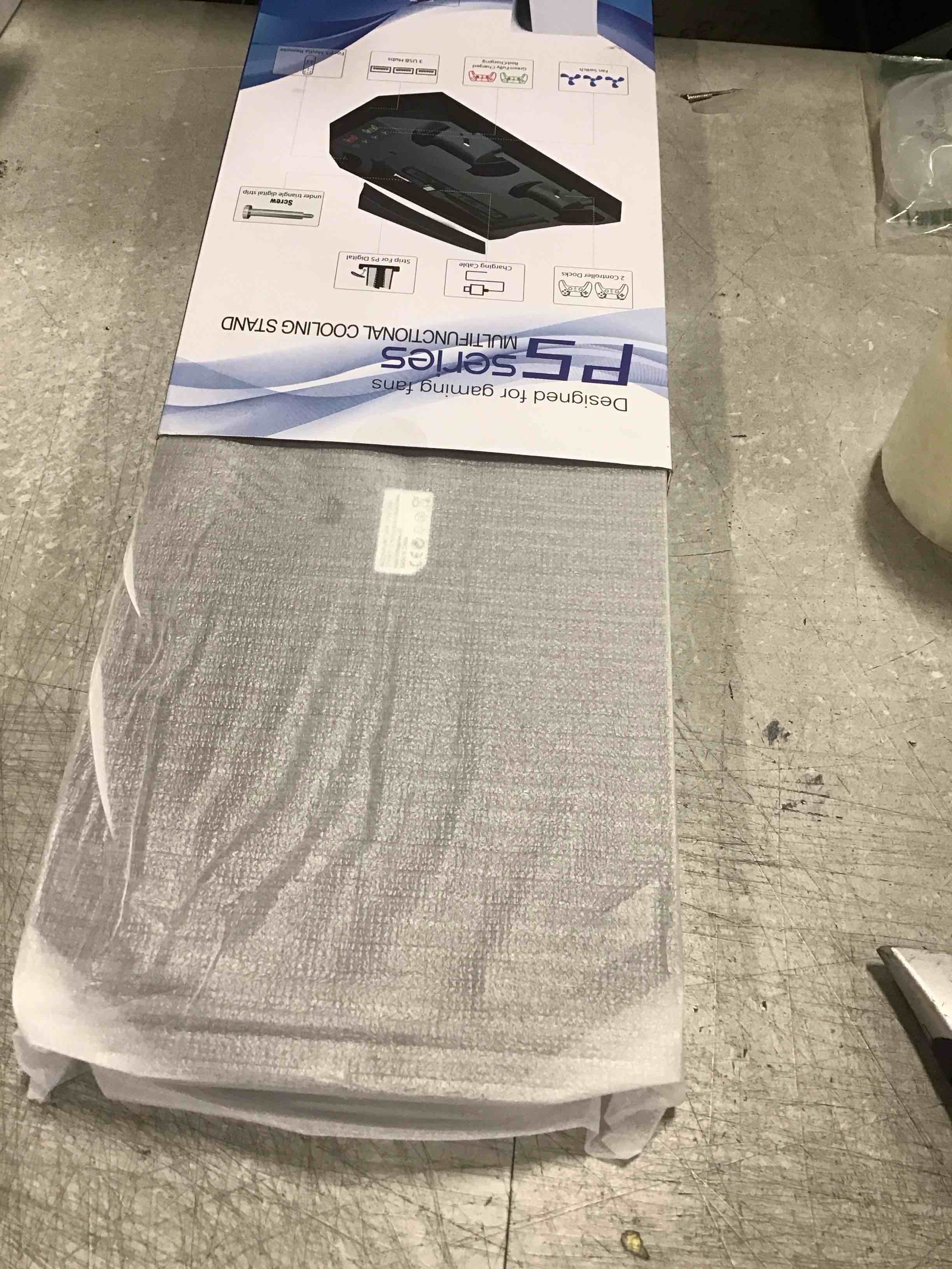 https://s3.amazonaws.com/lotting-images-prod/bidfta/BLU6606803_1718754043168.jpeg