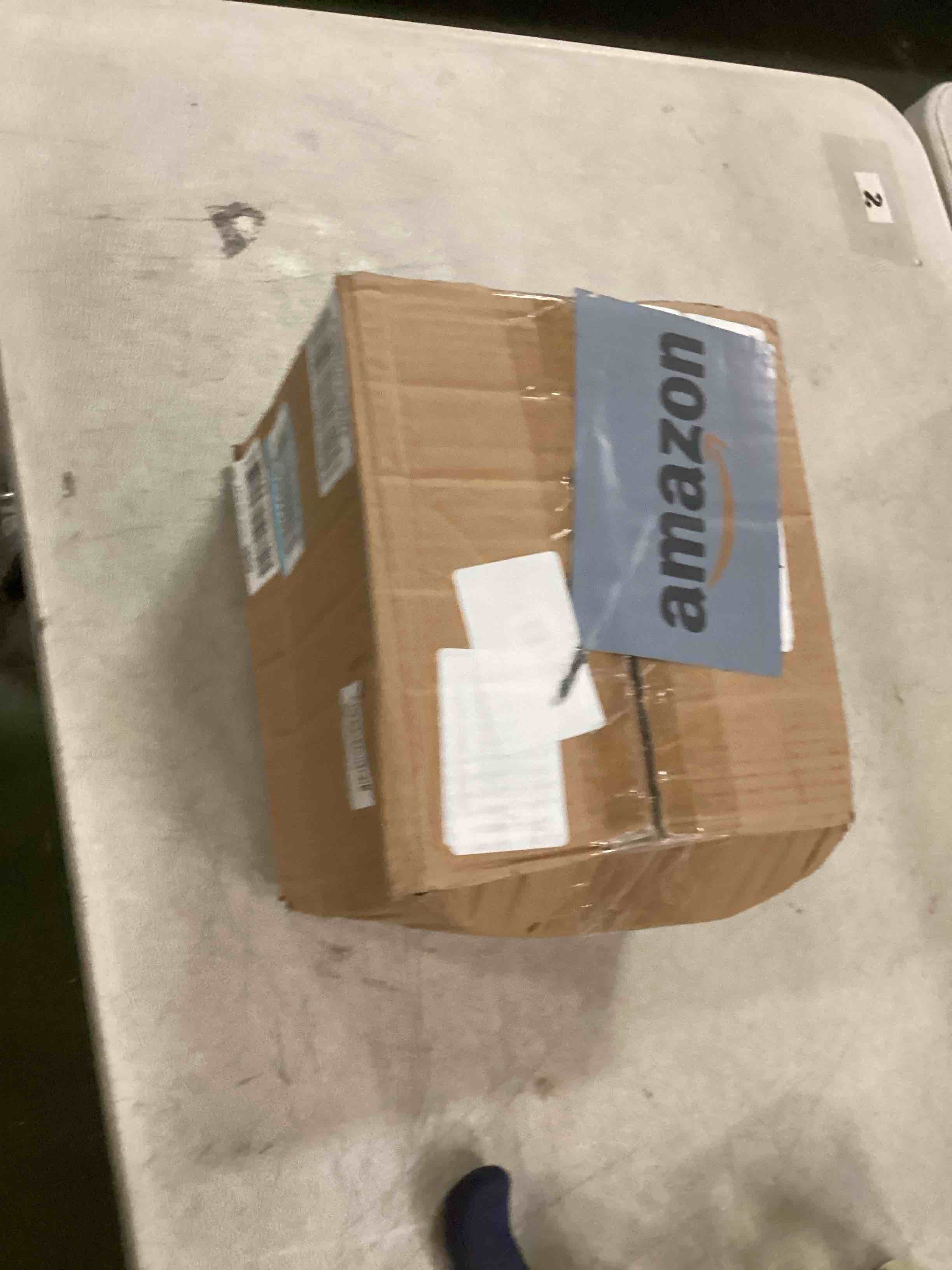 https://s3.amazonaws.com/lotting-images-prod/bidfta/BLU6608029_1717760096173.jpeg