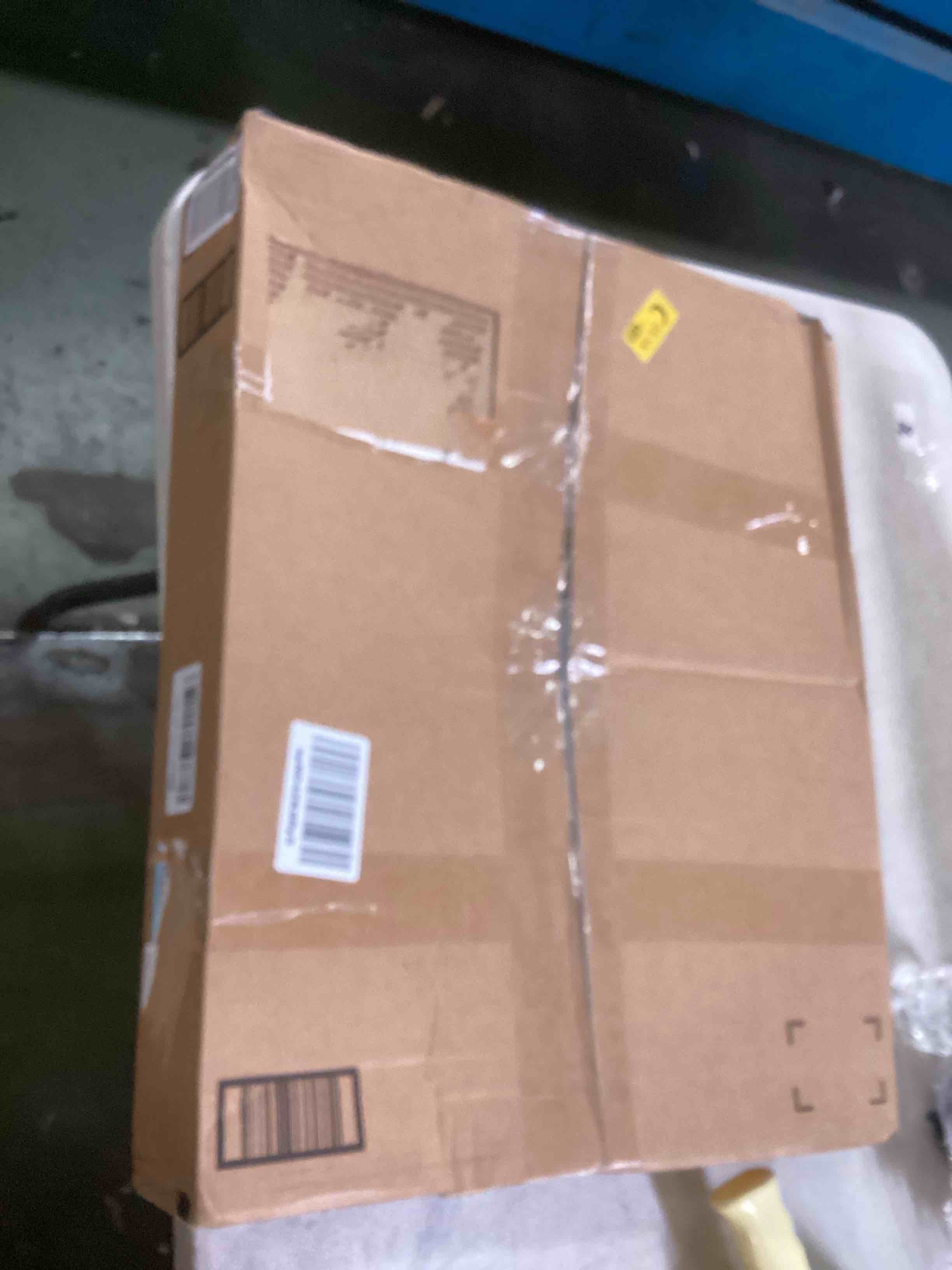 https://s3.amazonaws.com/lotting-images-prod/bidfta/BLU6608255_1717788988018.jpeg