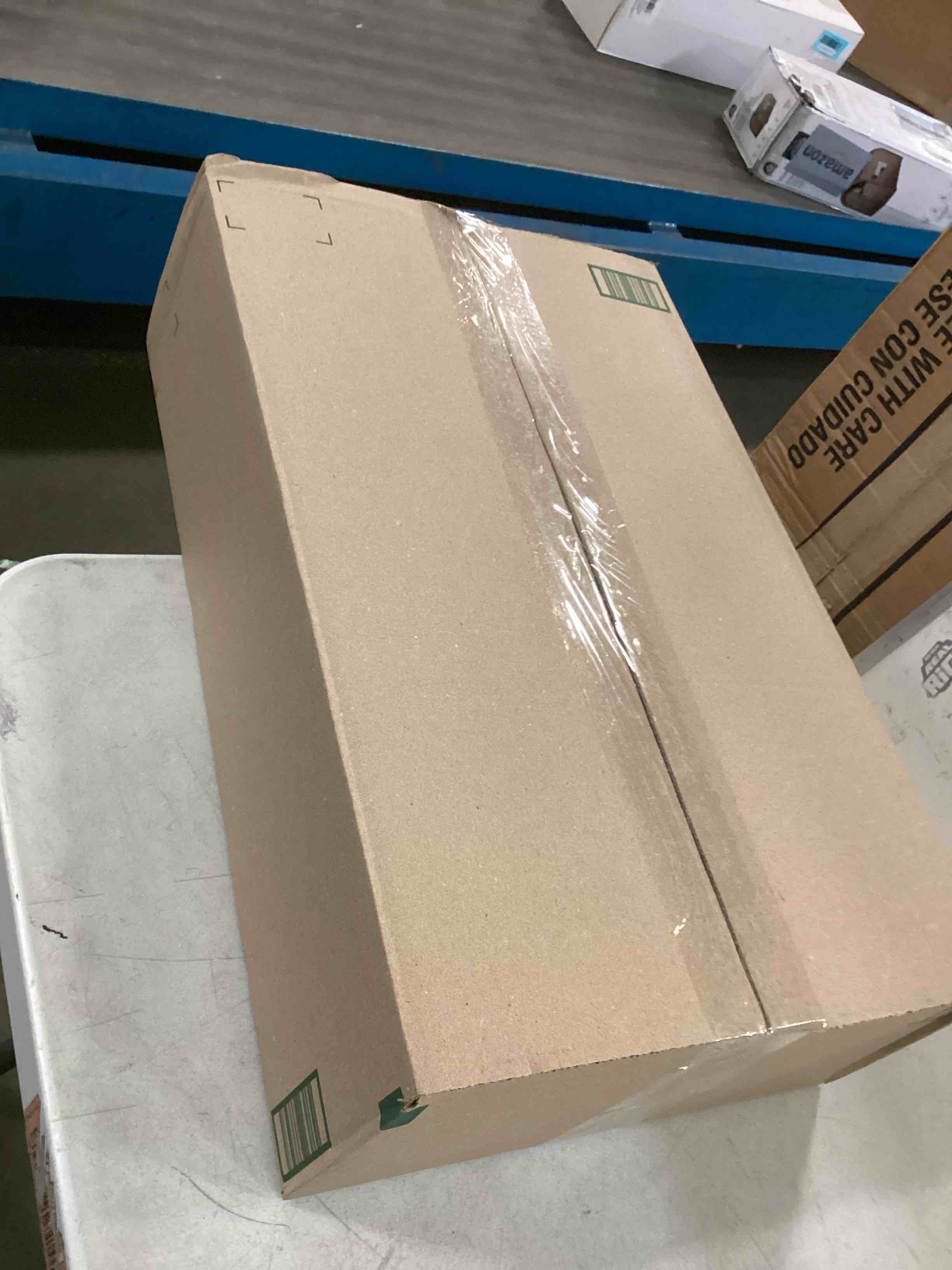 https://s3.amazonaws.com/lotting-images-prod/bidfta/BLU6609374_1719321917132.jpeg