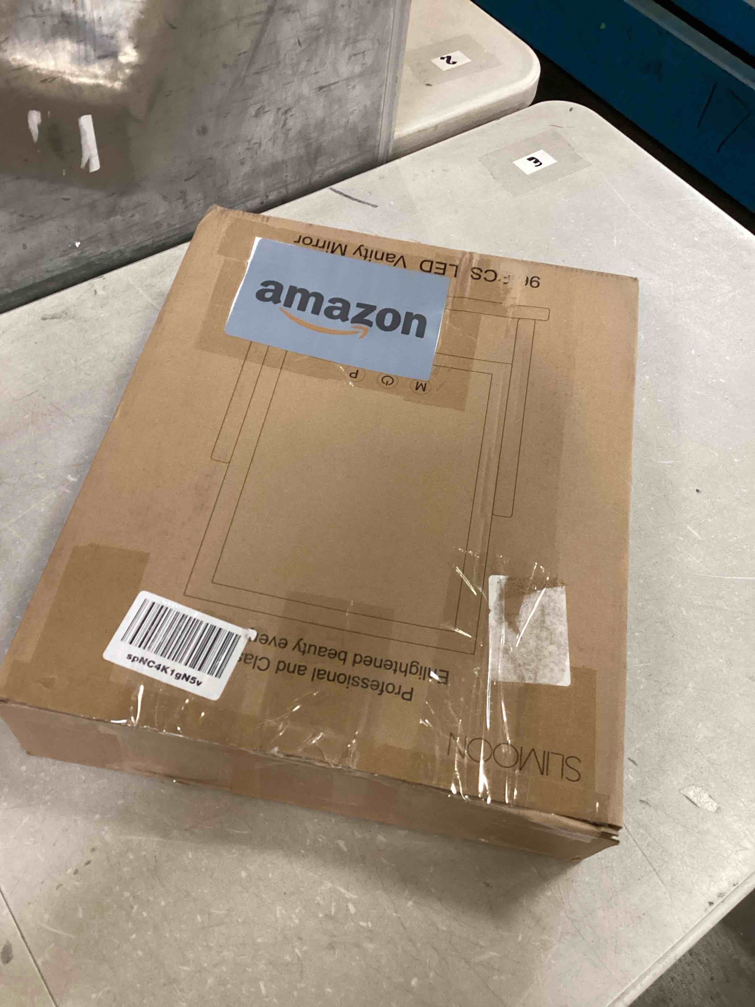 https://s3.amazonaws.com/lotting-images-prod/bidfta/BLU6611033_1717856667125.jpeg