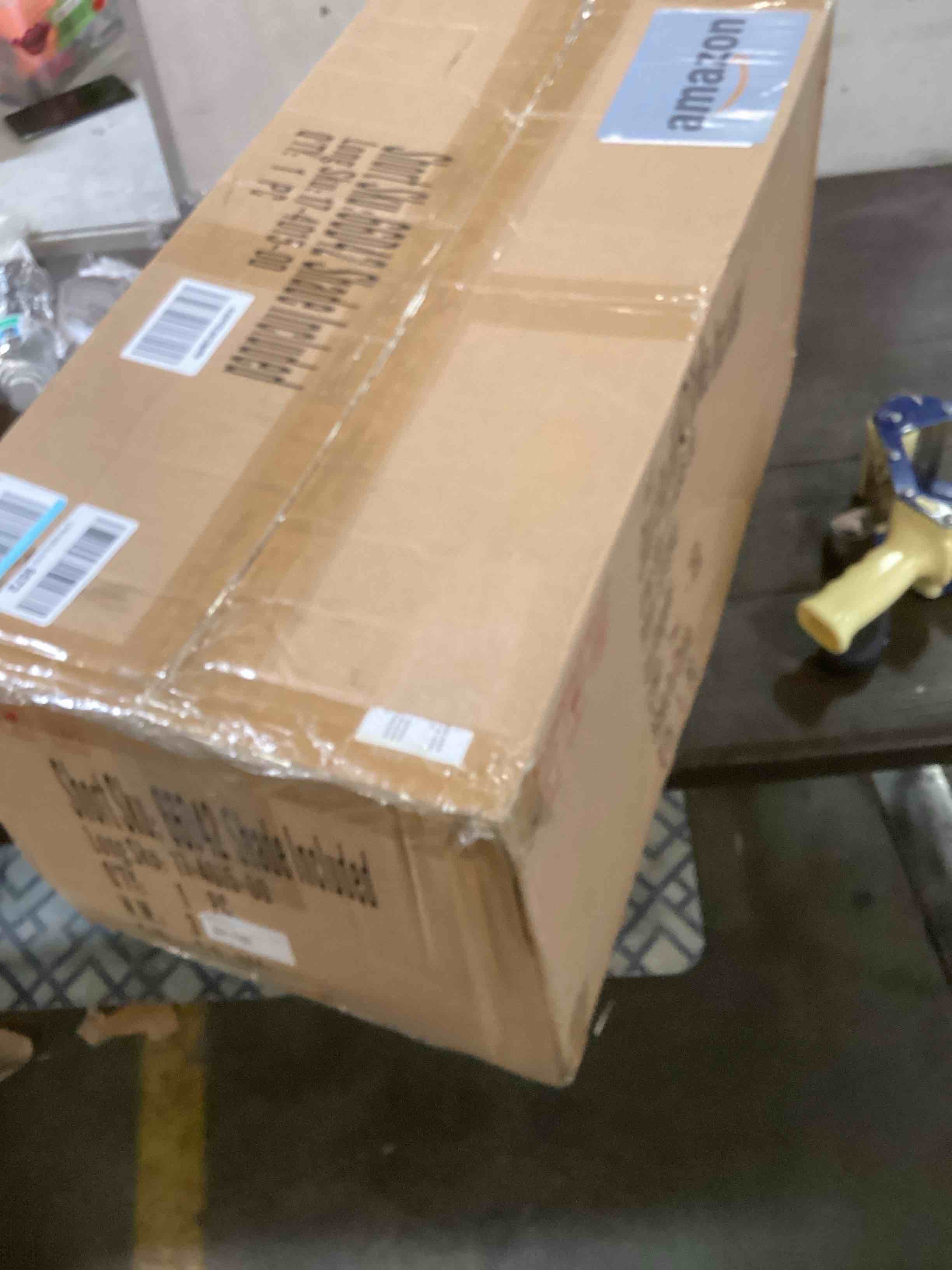 https://s3.amazonaws.com/lotting-images-prod/bidfta/BLU6611777_1718222948131.jpeg