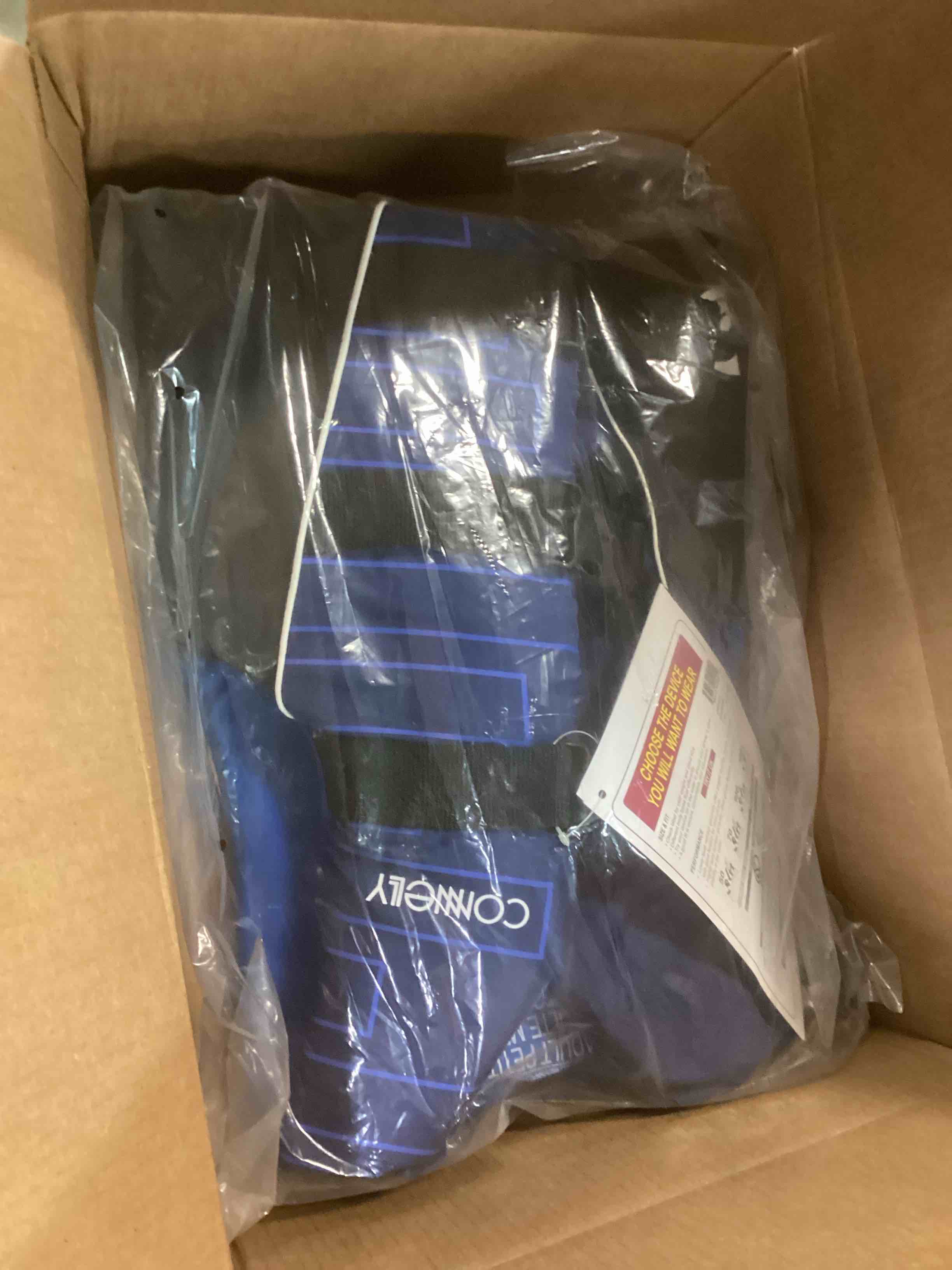 https://s3.amazonaws.com/lotting-images-prod/bidfta/BLU6611951_1718299126528.jpeg