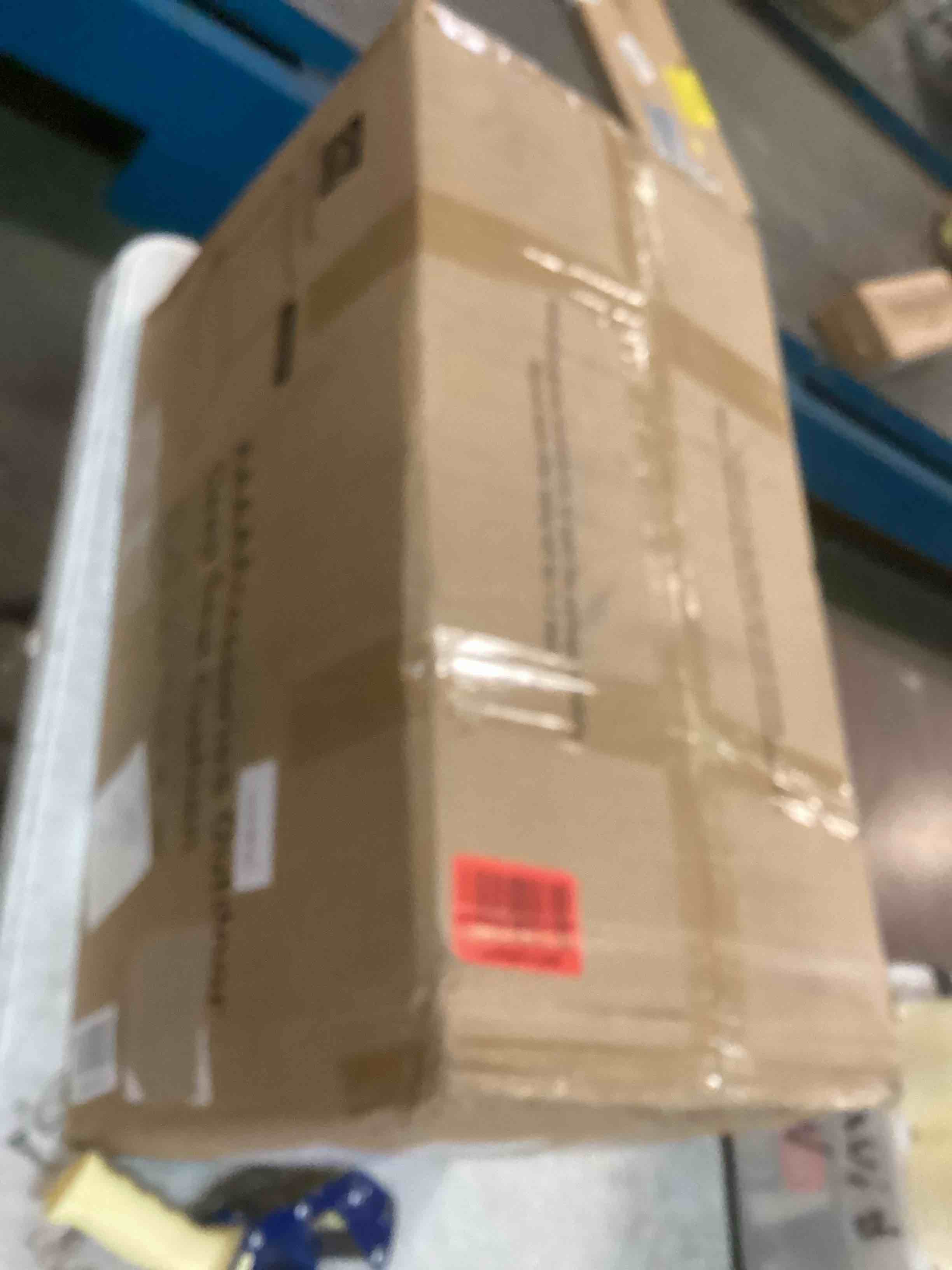 https://s3.amazonaws.com/lotting-images-prod/bidfta/BLU6612360_1718458792368.jpeg