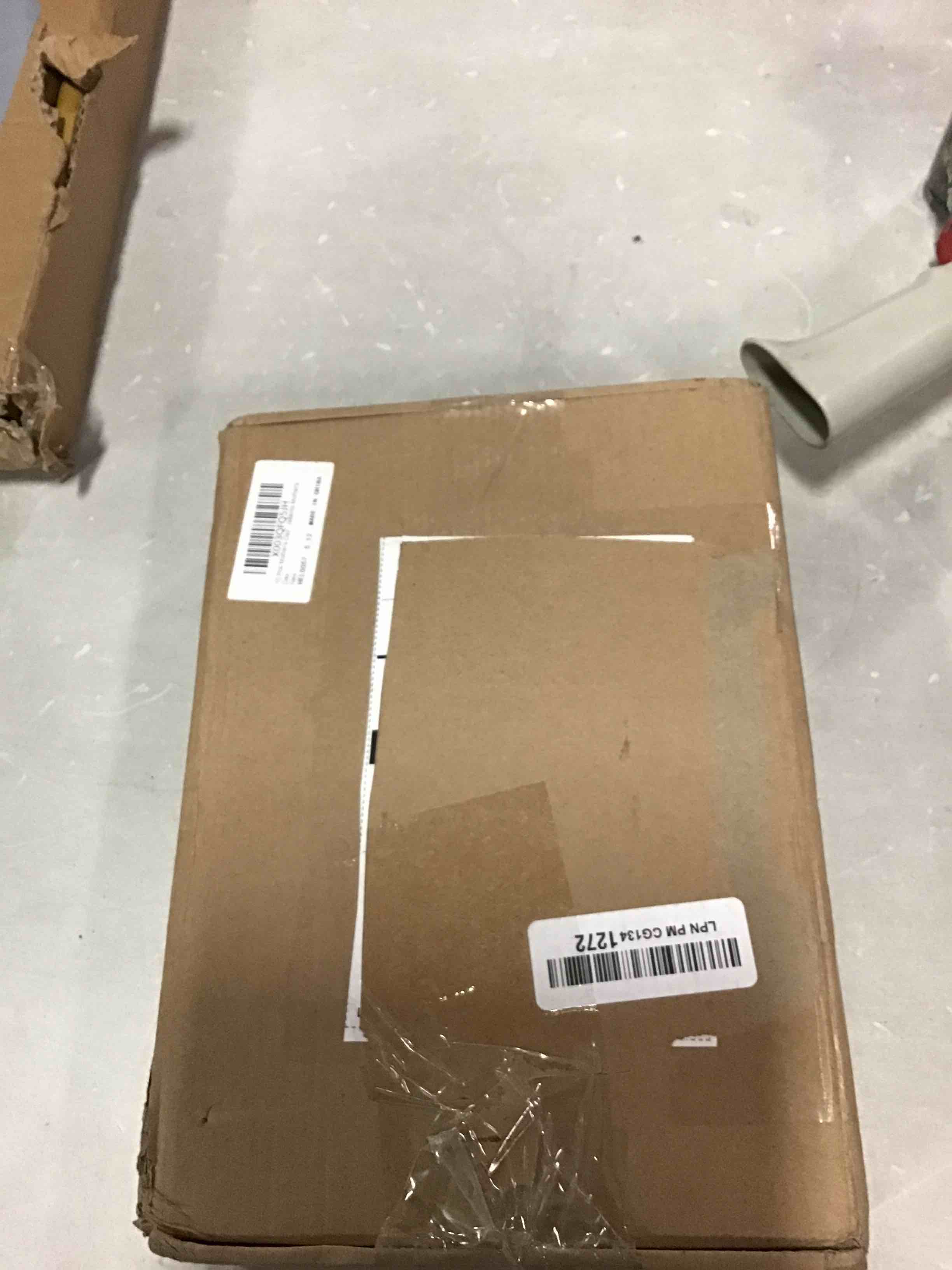 https://s3.amazonaws.com/lotting-images-prod/bidfta/BLU6612513_1717589336903.jpeg