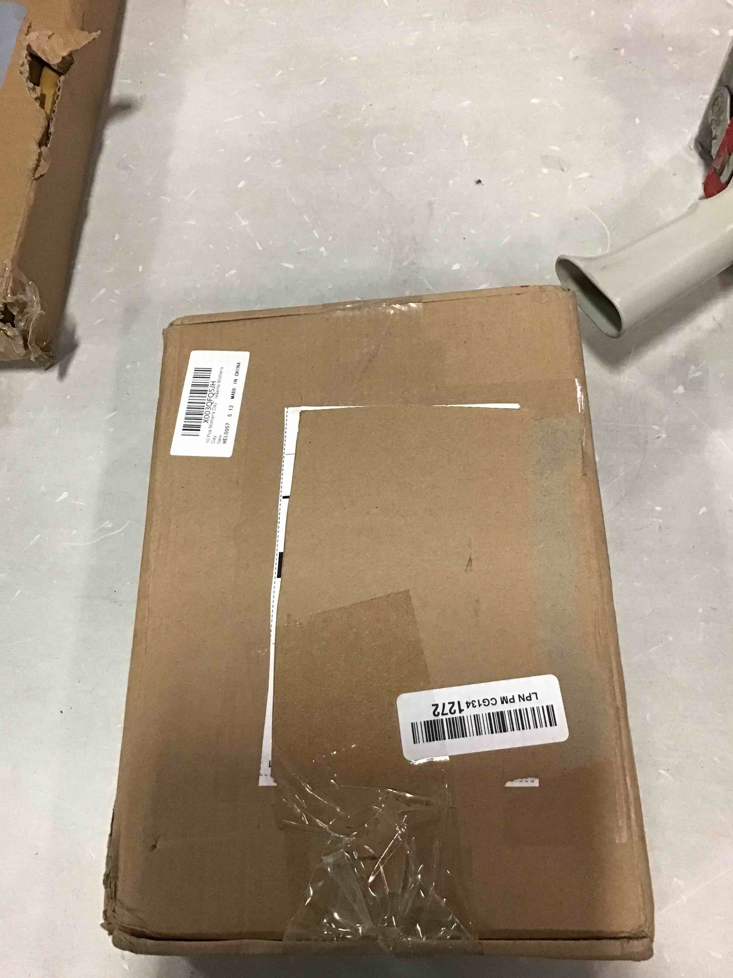 https://s3.amazonaws.com/lotting-images-prod/bidfta/BLU6612513_1717589337904.jpeg
