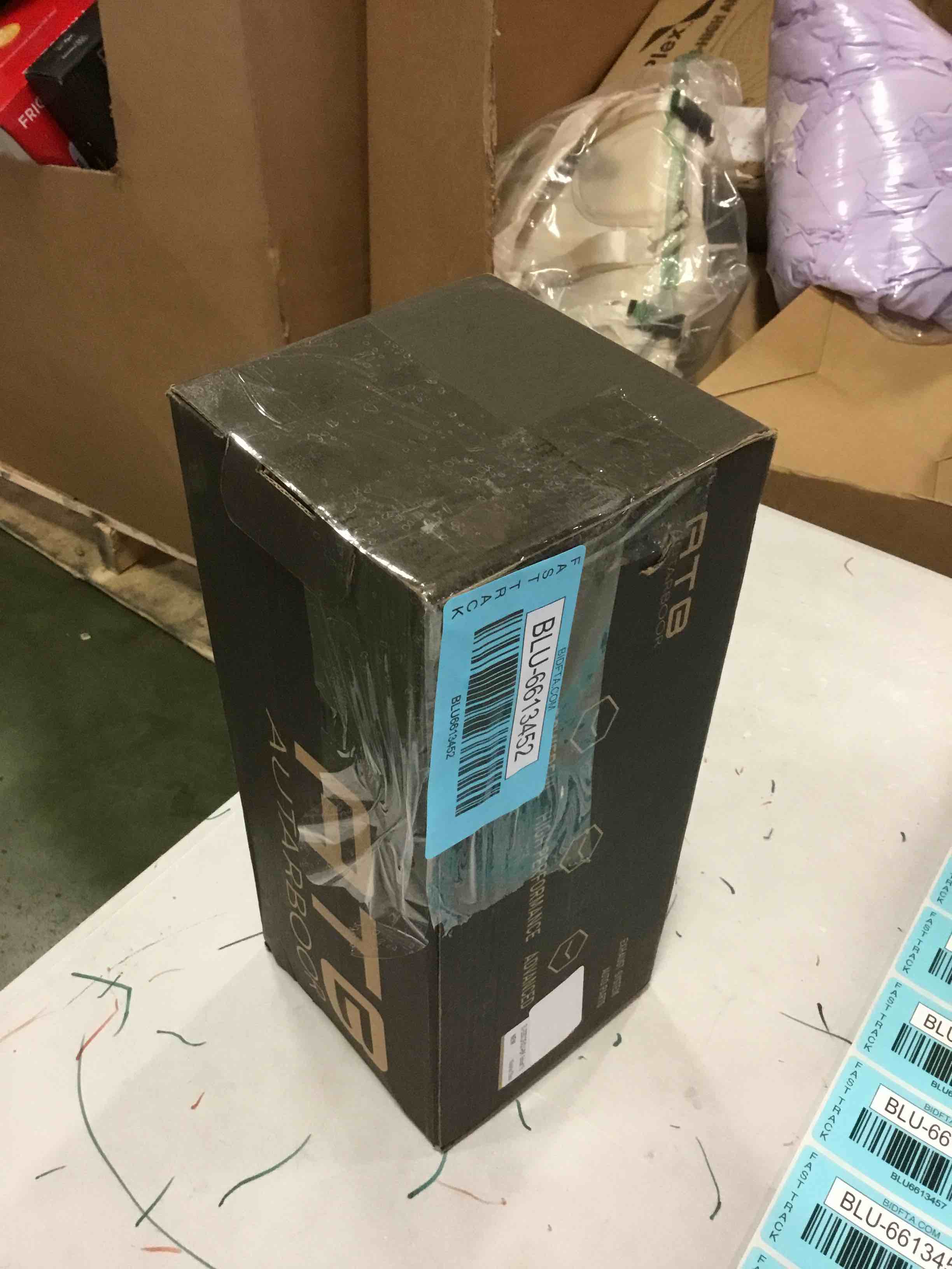https://s3.amazonaws.com/lotting-images-prod/bidfta/BLU6613452_1717790168485.jpeg