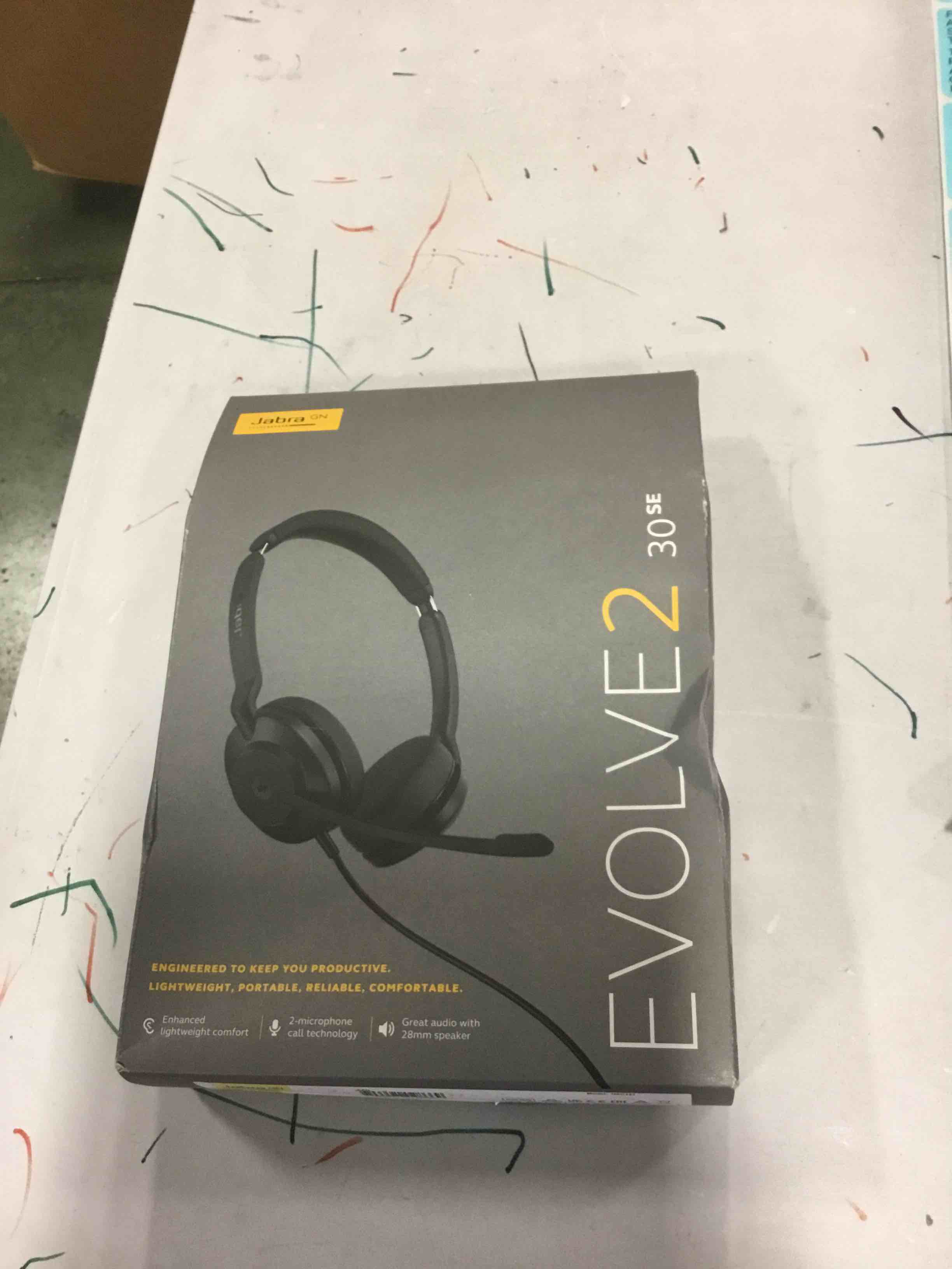 https://s3.amazonaws.com/lotting-images-prod/bidfta/BLU6613453_1717790194304.jpeg