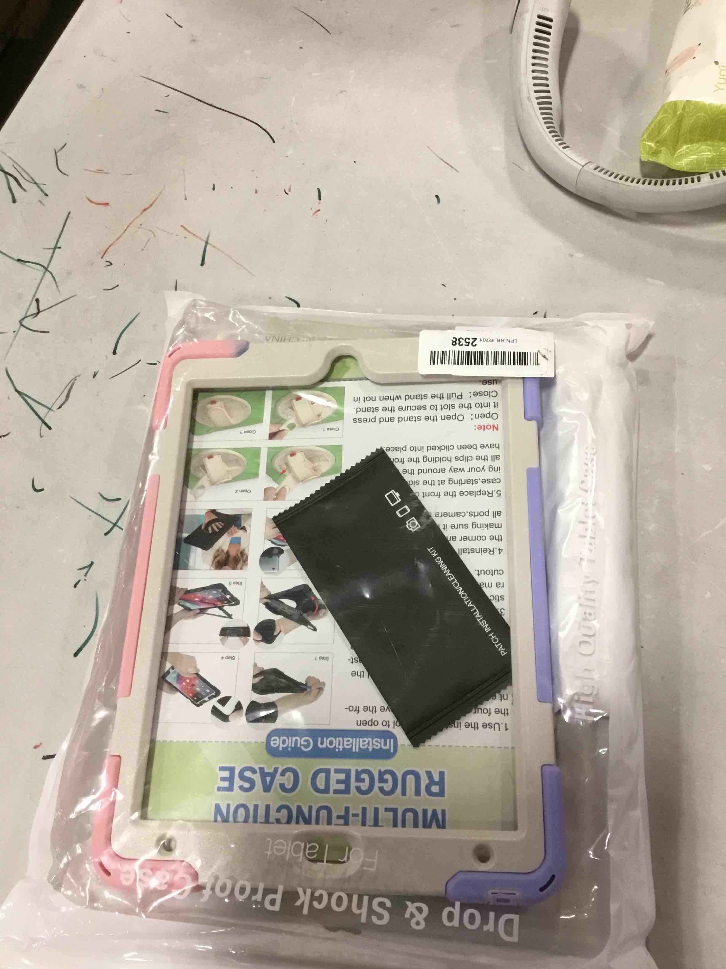 https://s3.amazonaws.com/lotting-images-prod/bidfta/BLU6613704_1718104583118.jpeg