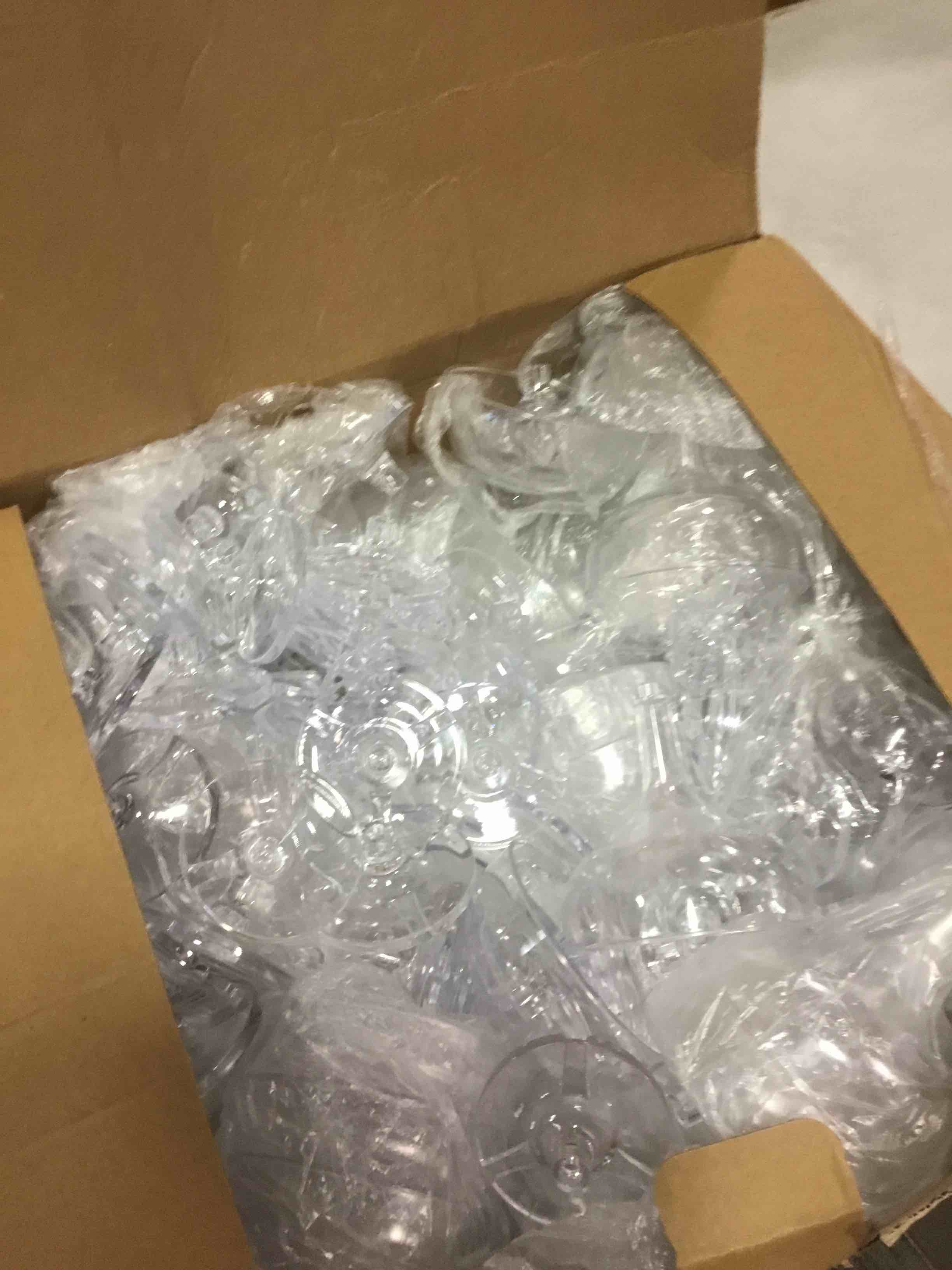 https://s3.amazonaws.com/lotting-images-prod/bidfta/BLU6613719_1718105362258.jpeg