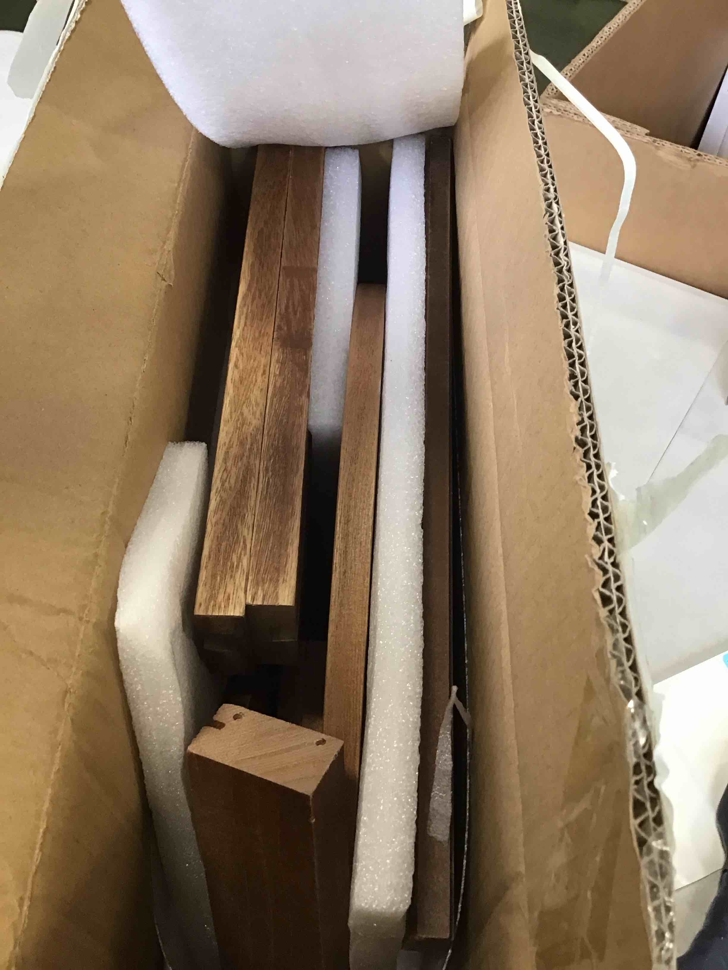 https://s3.amazonaws.com/lotting-images-prod/bidfta/BLU6615577_1717601436161.jpeg