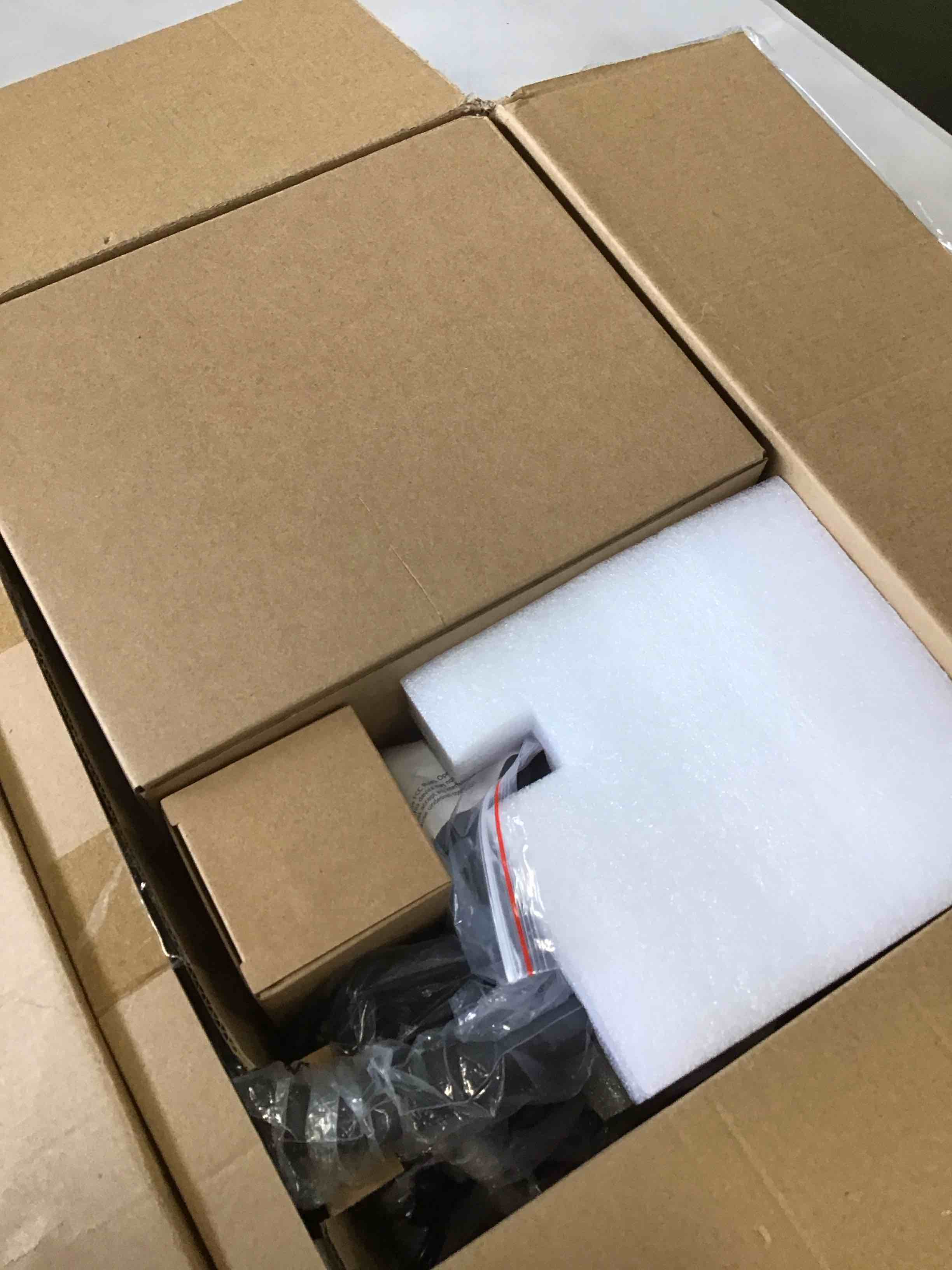 https://s3.amazonaws.com/lotting-images-prod/bidfta/BLU6615594_1717605240357.jpeg