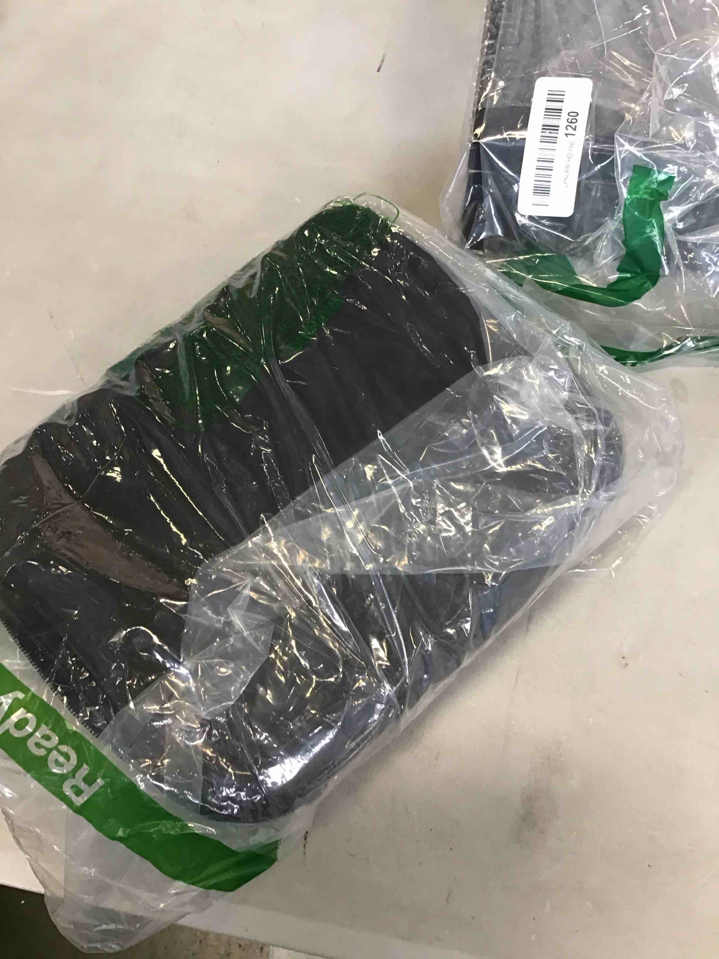 https://s3.amazonaws.com/lotting-images-prod/bidfta/BLU6615625_1717607956130.jpeg