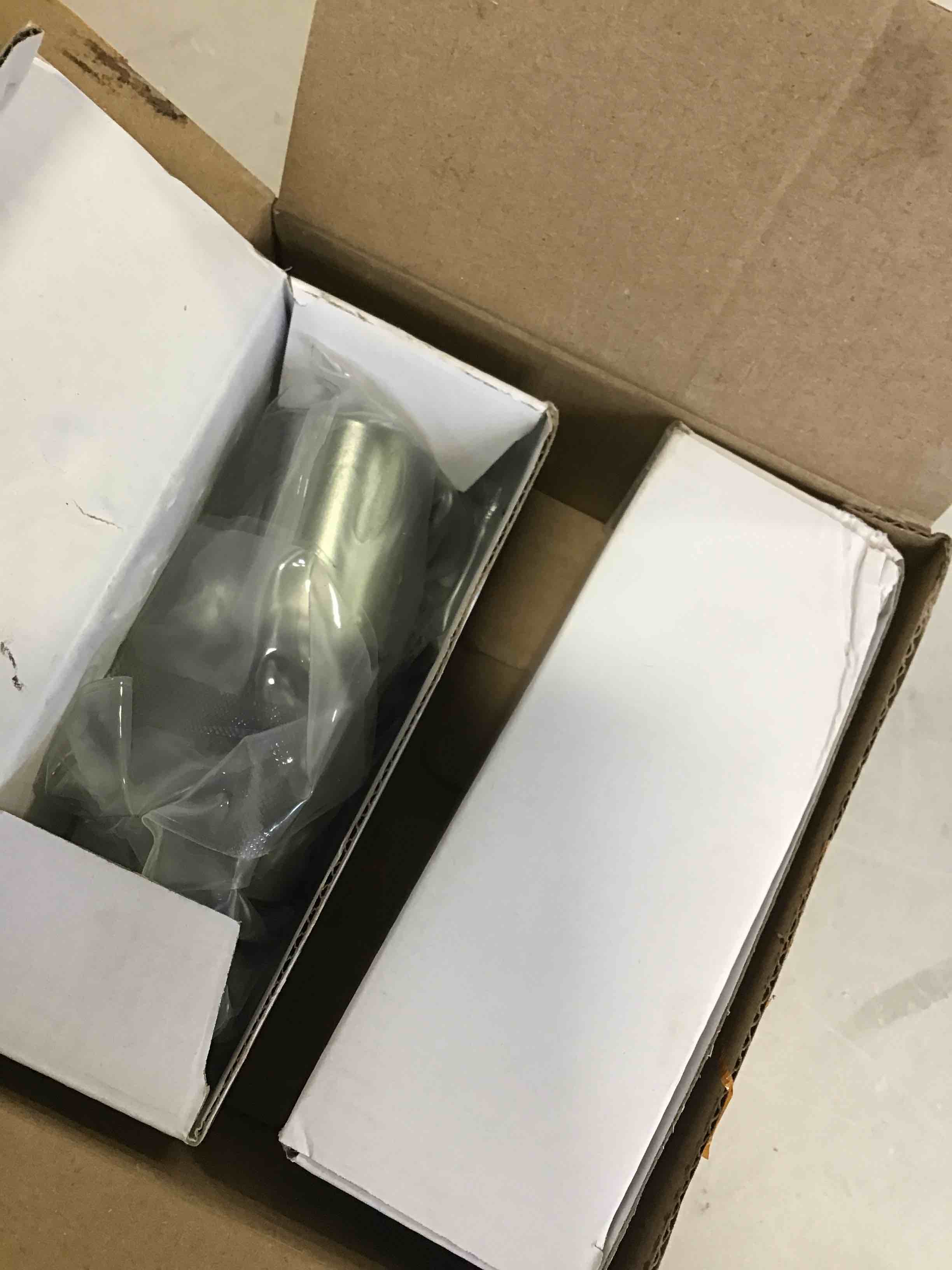 https://s3.amazonaws.com/lotting-images-prod/bidfta/BLU6616432_1717786523491.jpeg