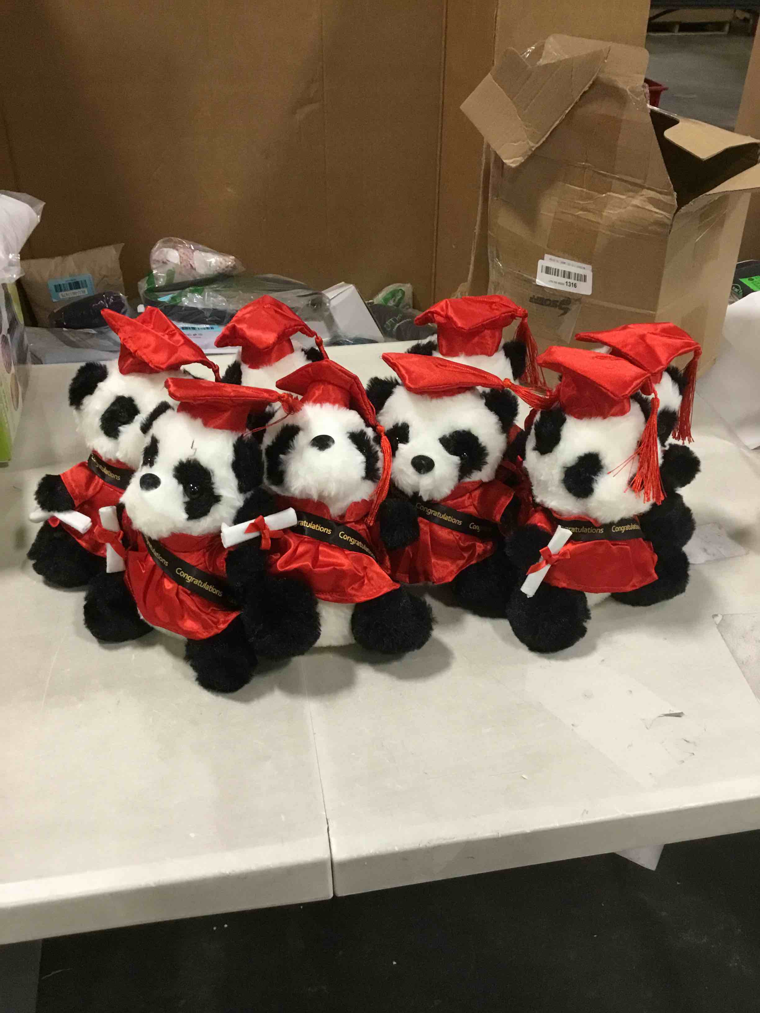 https://s3.amazonaws.com/lotting-images-prod/bidfta/BLU6617503_1717863239579.jpeg