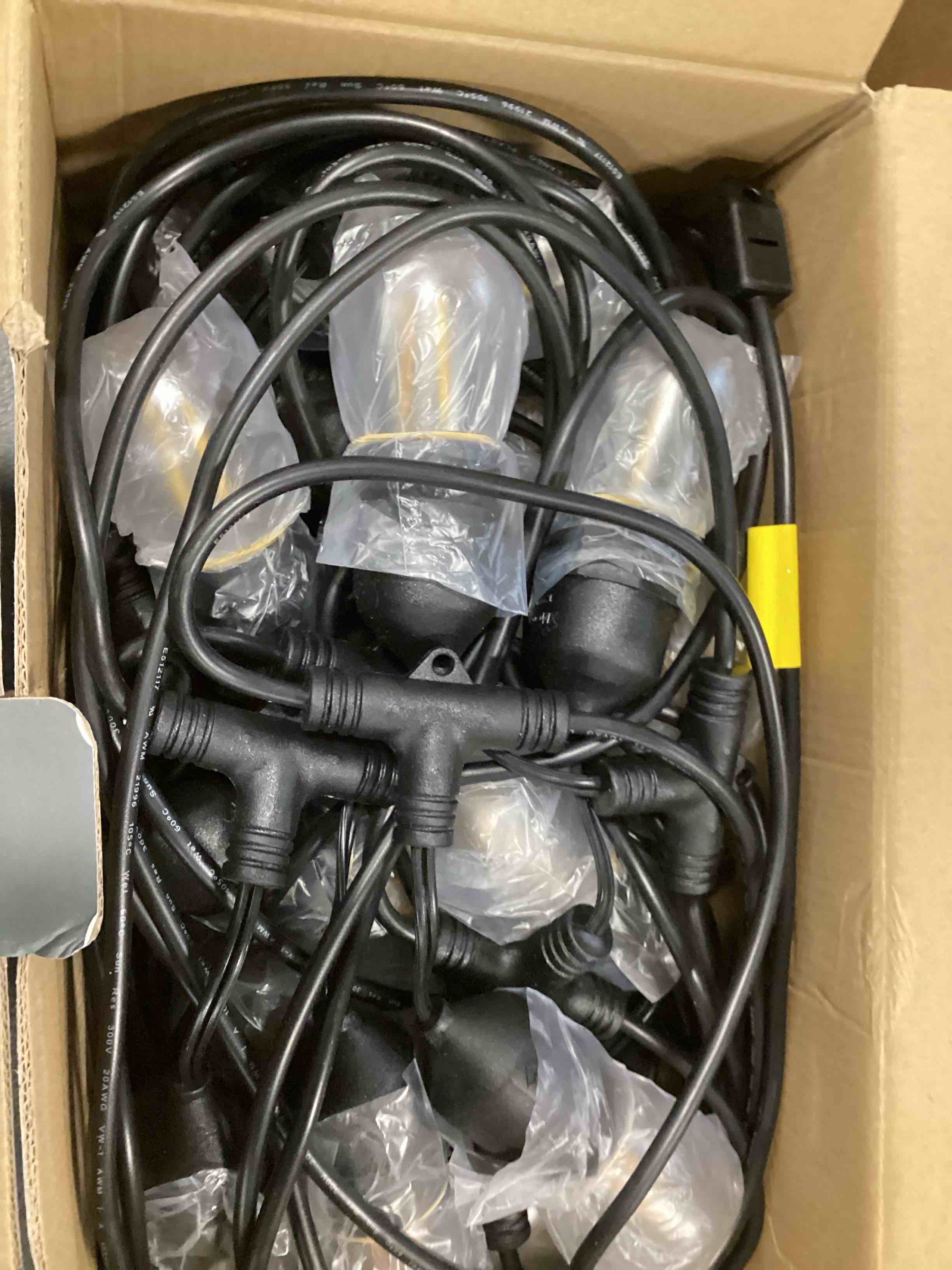 https://s3.amazonaws.com/lotting-images-prod/bidfta/BLU6618221_1718288904892.jpeg