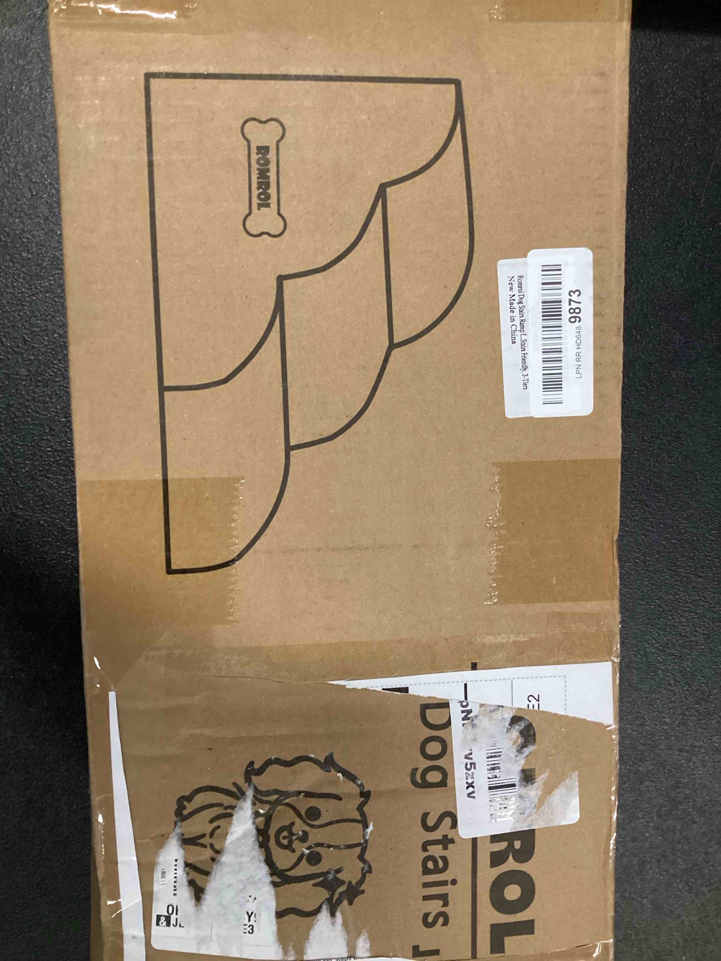 https://s3.amazonaws.com/lotting-images-prod/bidfta/BLU6618233_1718286865725.jpeg