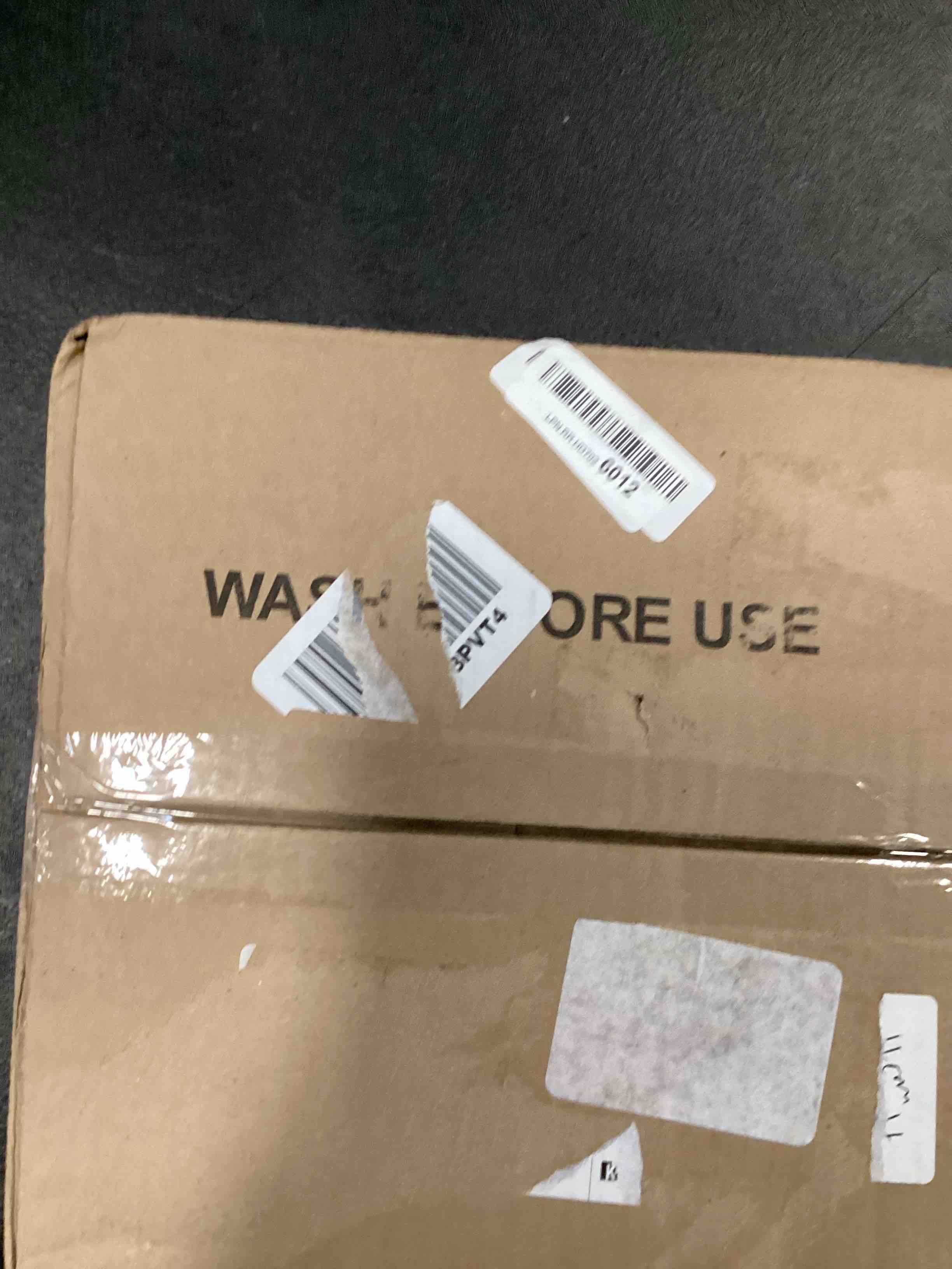 https://s3.amazonaws.com/lotting-images-prod/bidfta/BLU6618370_1718305851779.jpeg