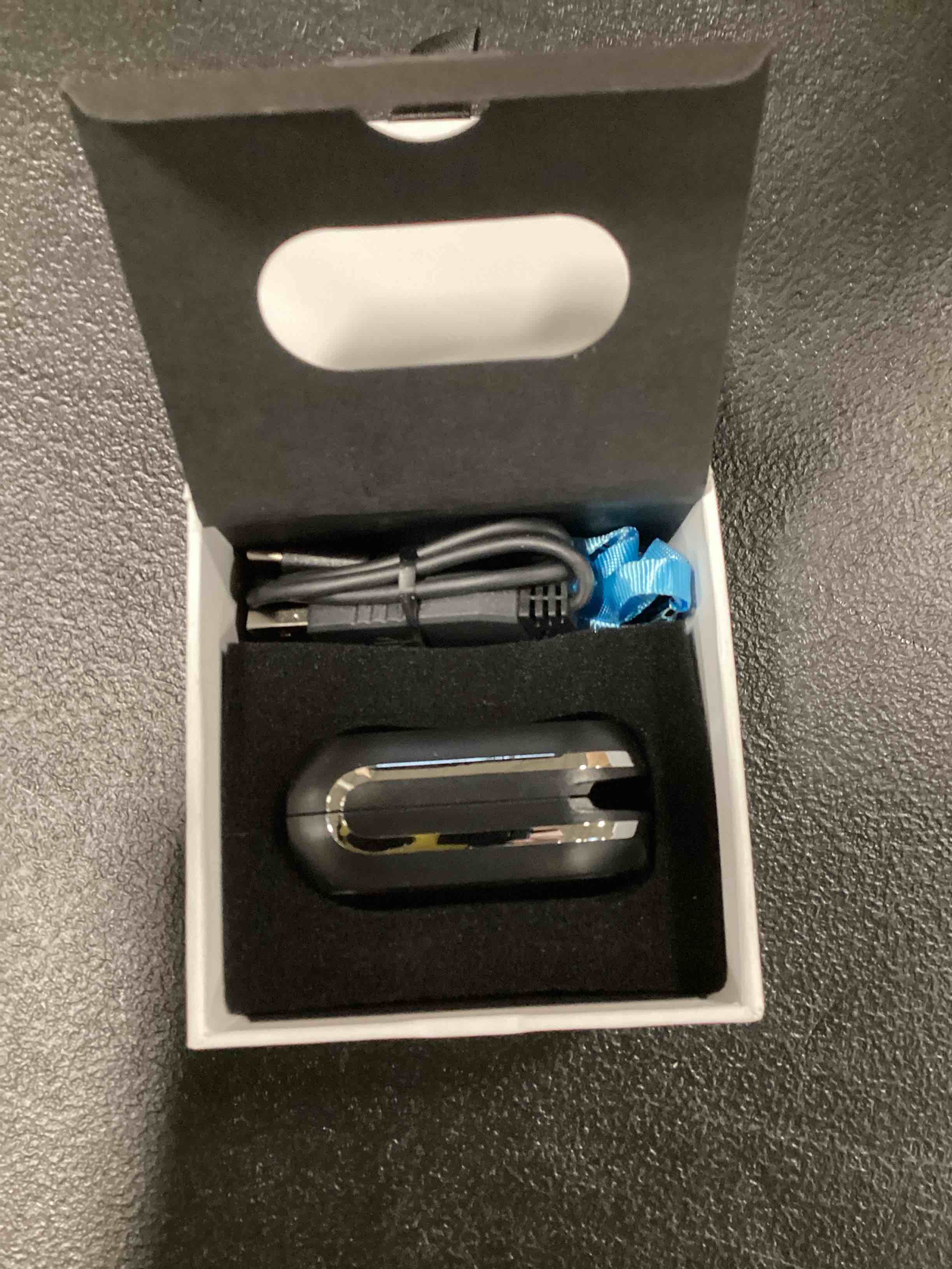 https://s3.amazonaws.com/lotting-images-prod/bidfta/BLU6620323_1717703900174.jpeg