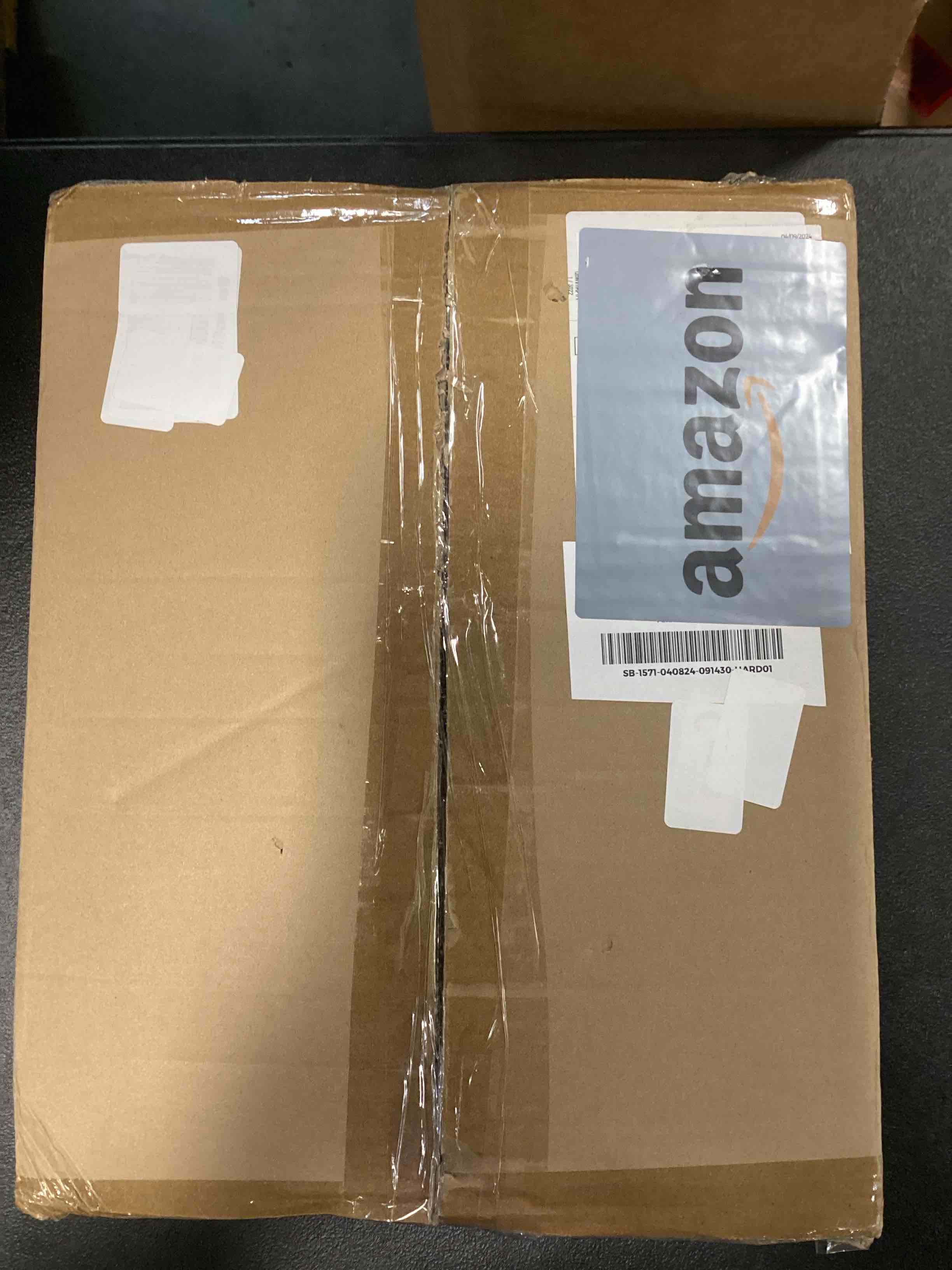 https://s3.amazonaws.com/lotting-images-prod/bidfta/BLU6620377_1717770053659.jpeg