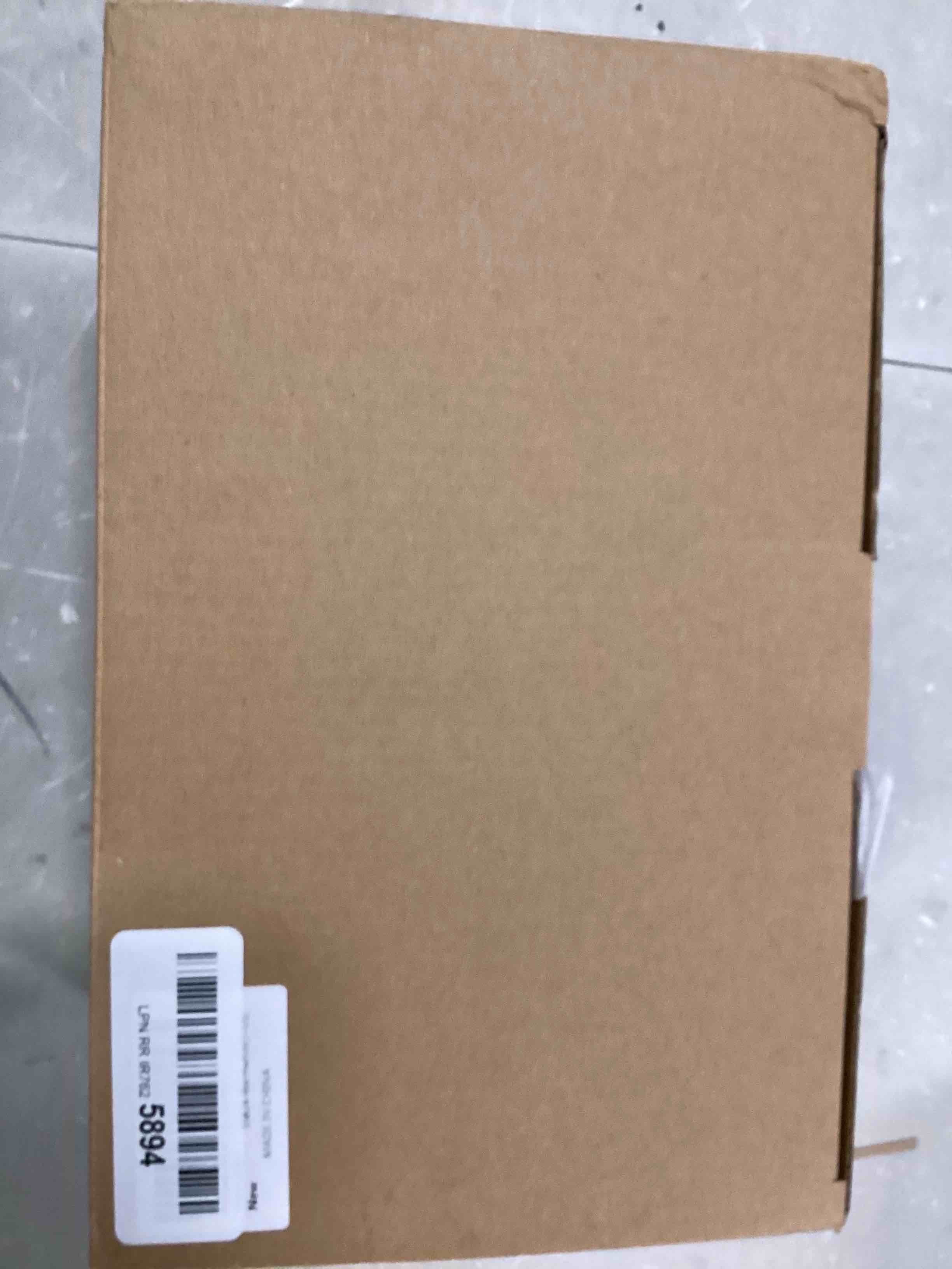 https://s3.amazonaws.com/lotting-images-prod/bidfta/BLU6620537_1717854169637.jpeg