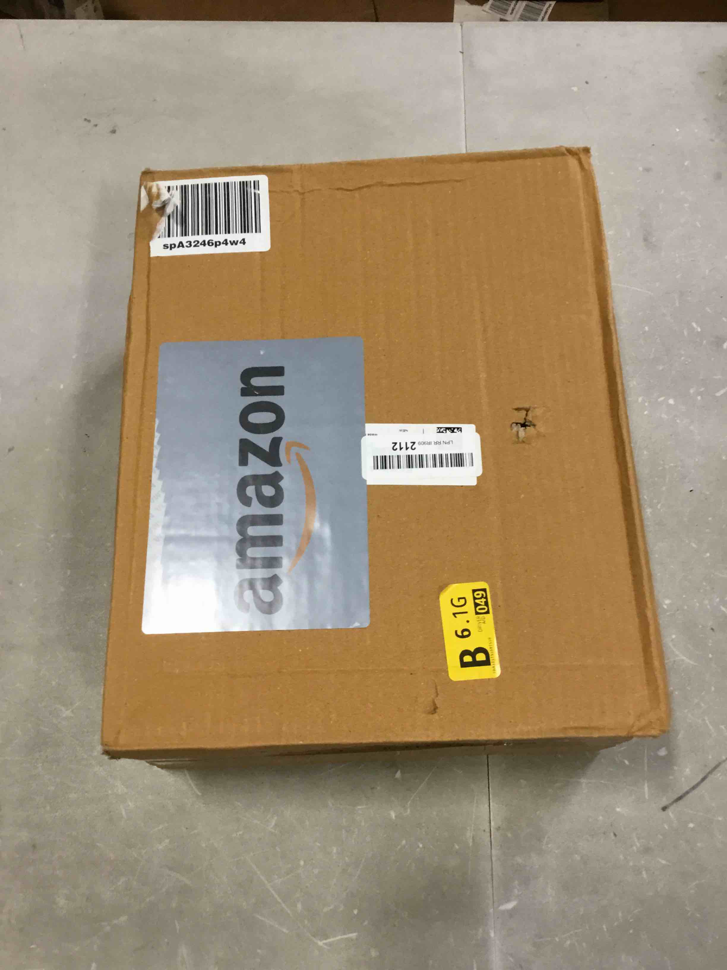 https://s3.amazonaws.com/lotting-images-prod/bidfta/BLU6621046_1718210694961.jpeg
