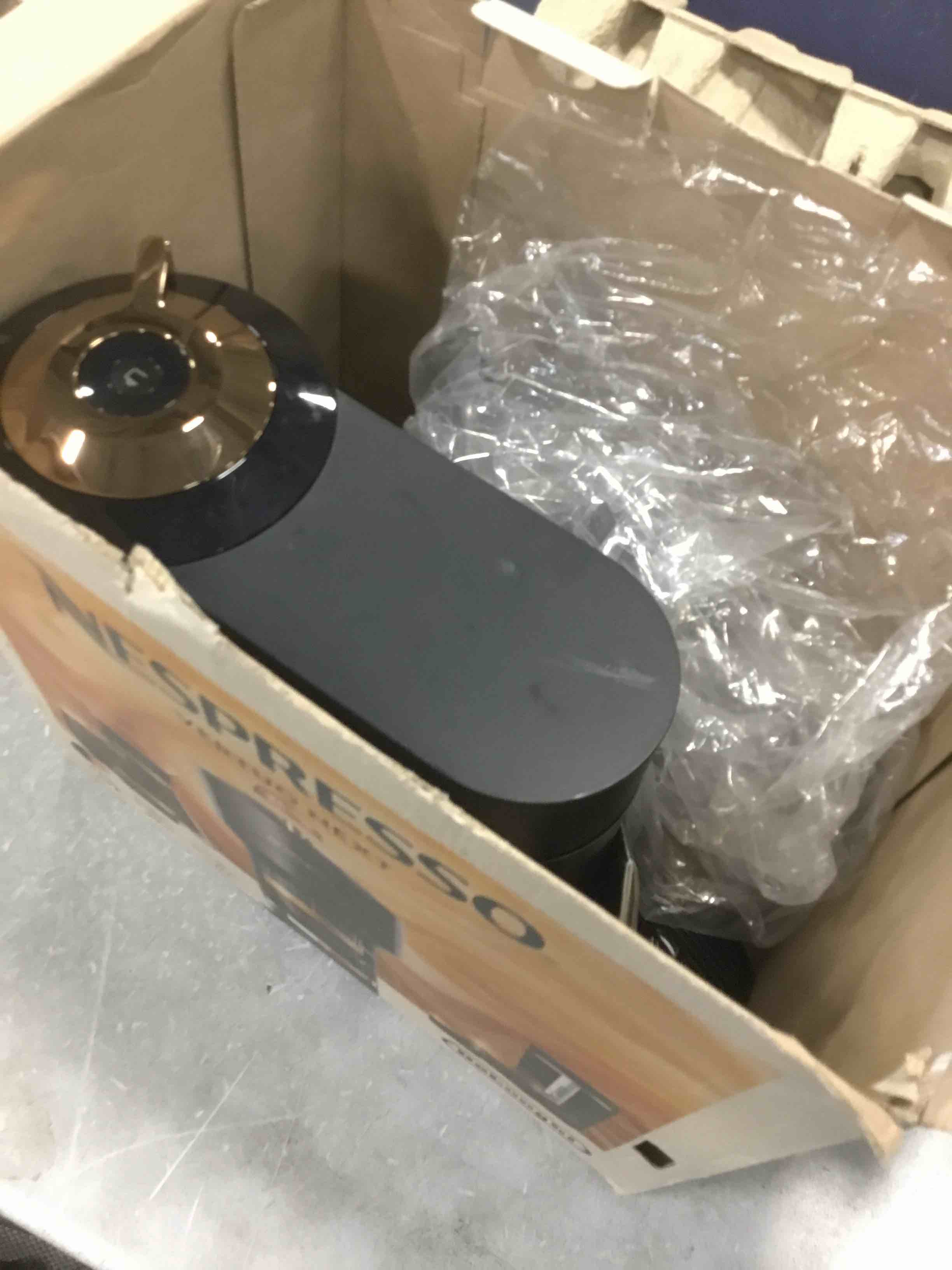 https://s3.amazonaws.com/lotting-images-prod/bidfta/BLU6622016_1717610004812.jpeg